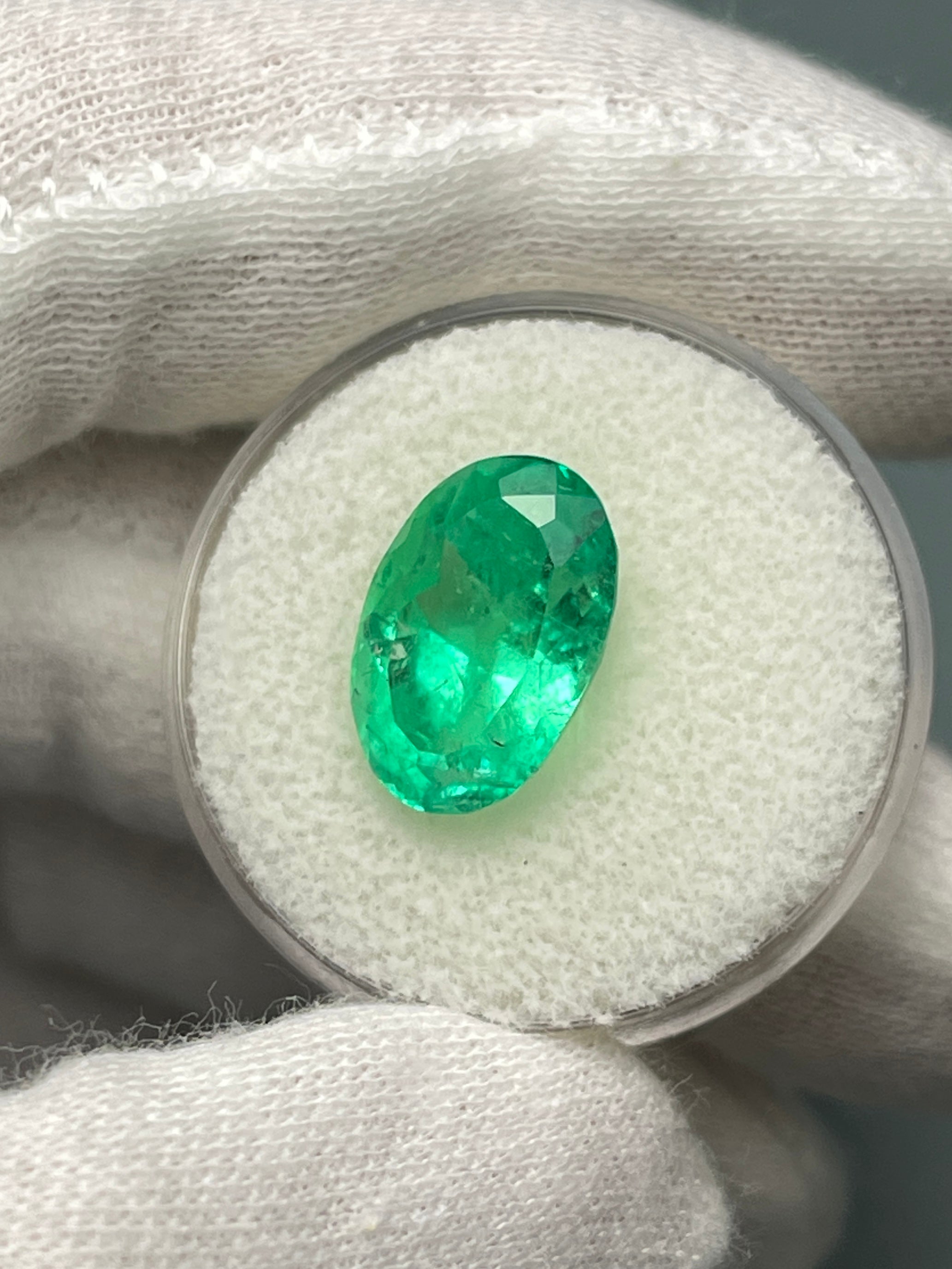 6.23 Carat Natural Colombian Emerald - Elongated Oval Cut Loose Gemstone for Jewelry Making, Engagement Rings & Fine Collections | Yellowish Green Color