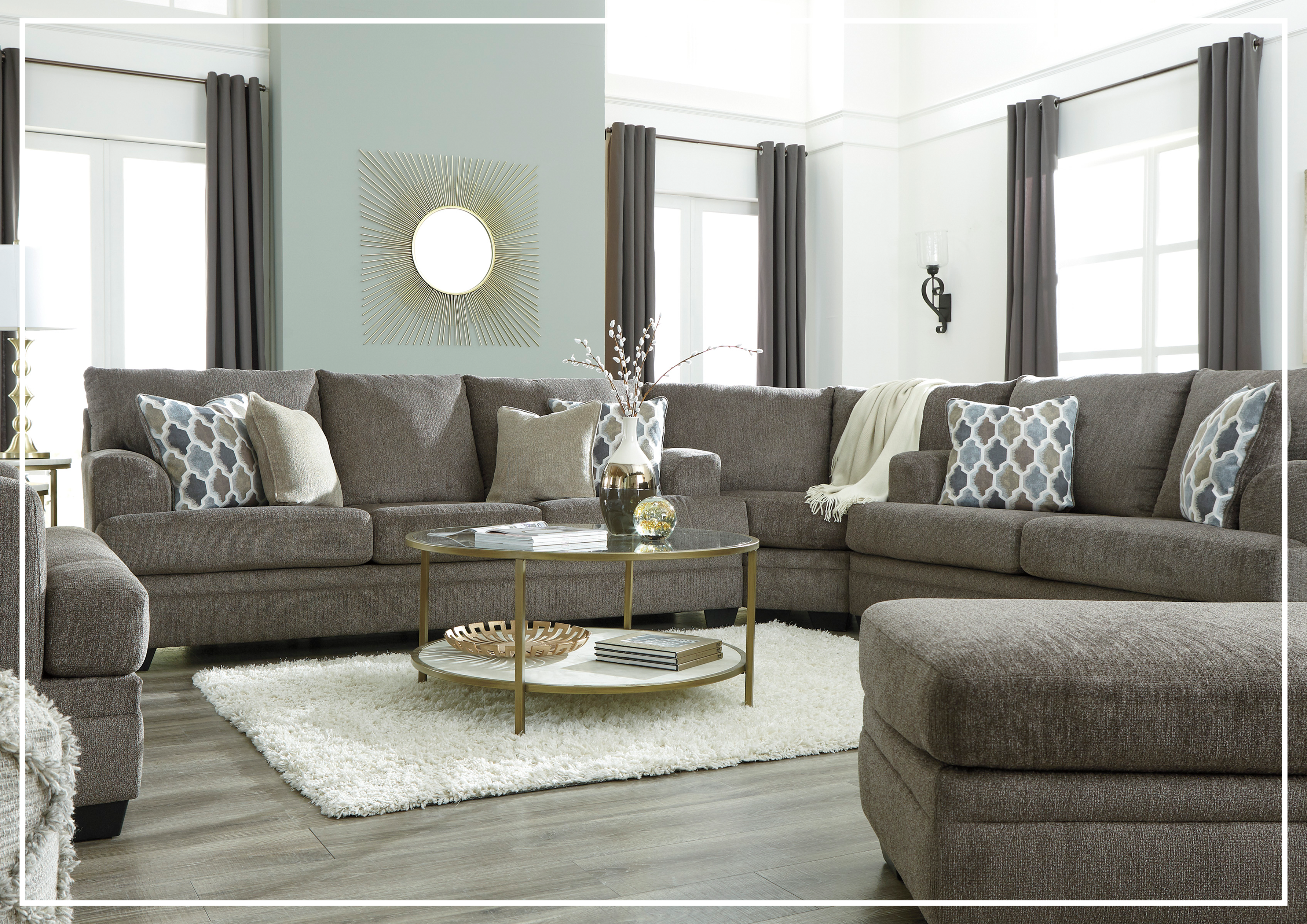 Gio Italia Daverio 3-Seater Fabric Queen Sofa Sleeper - Convertible Sleeper Sofa Bed for Living Room, Guest Room & Small Spaces