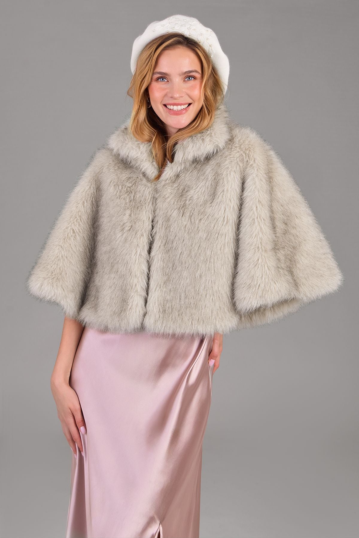Stylish Upturned Collar Fur Capelet - Elegant Winter Fashion Accessory for Women | Perfect for Parties, Weddings & Evening Events
