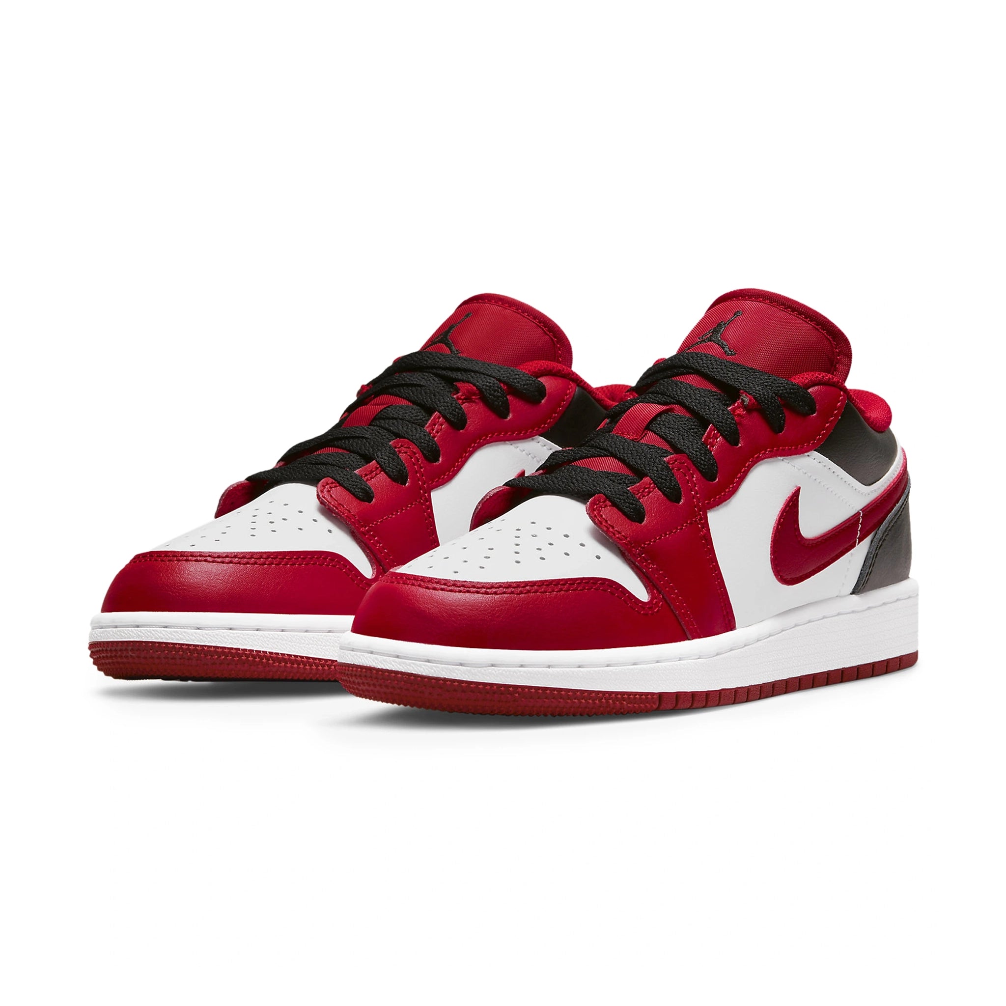 Air Jordan 1 Low Bulls (GS) - Kids' Basketball Shoes for Boys & Girls - Perfect for School, Sports & Casual Wear