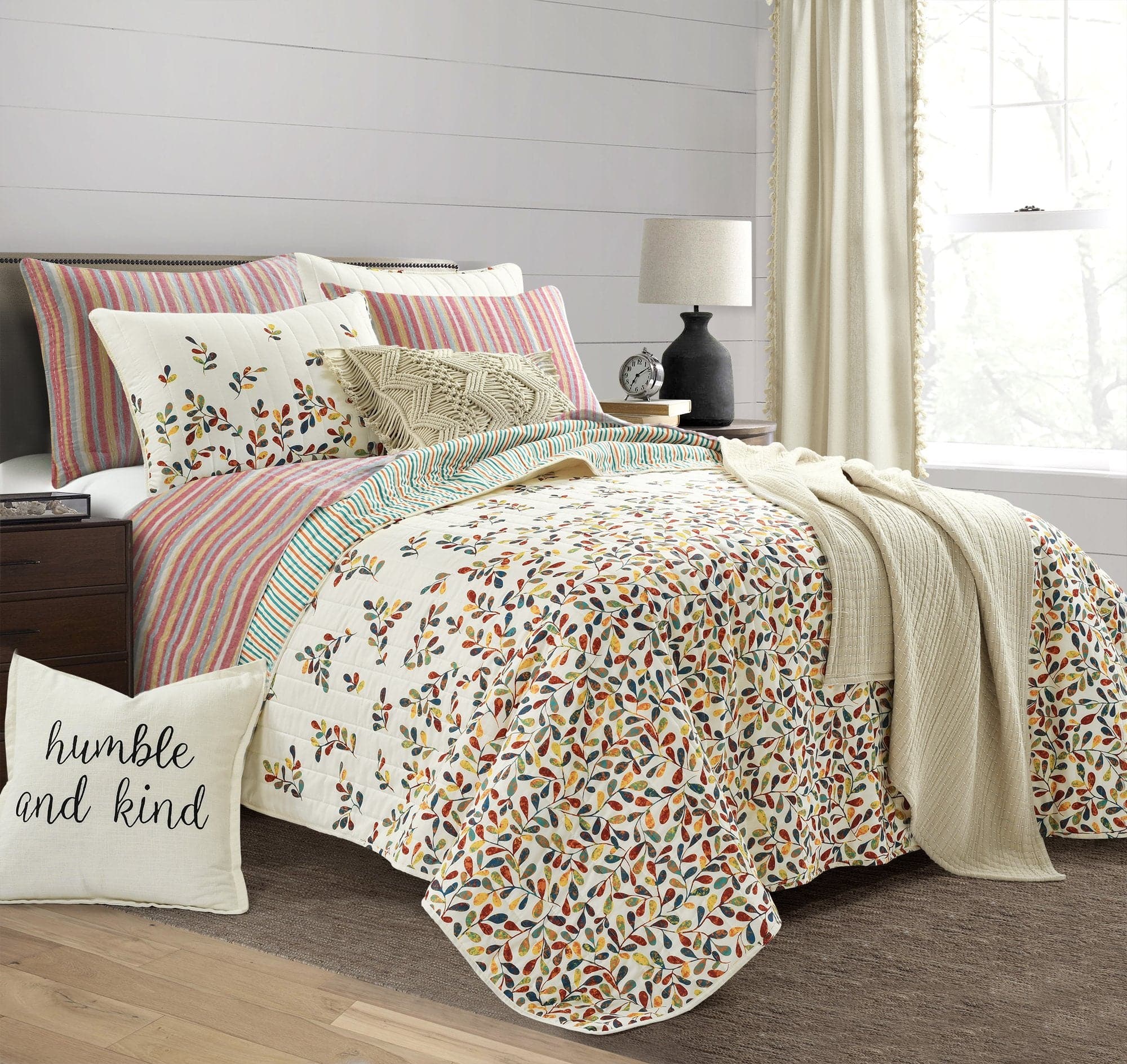 Boho Botanical Leaf Reversible 3-Piece Quilt Set - Queen Size Bedding with Floral Design for Bohemian Bedroom Decor, Perfect for Guest Rooms & Master Suites