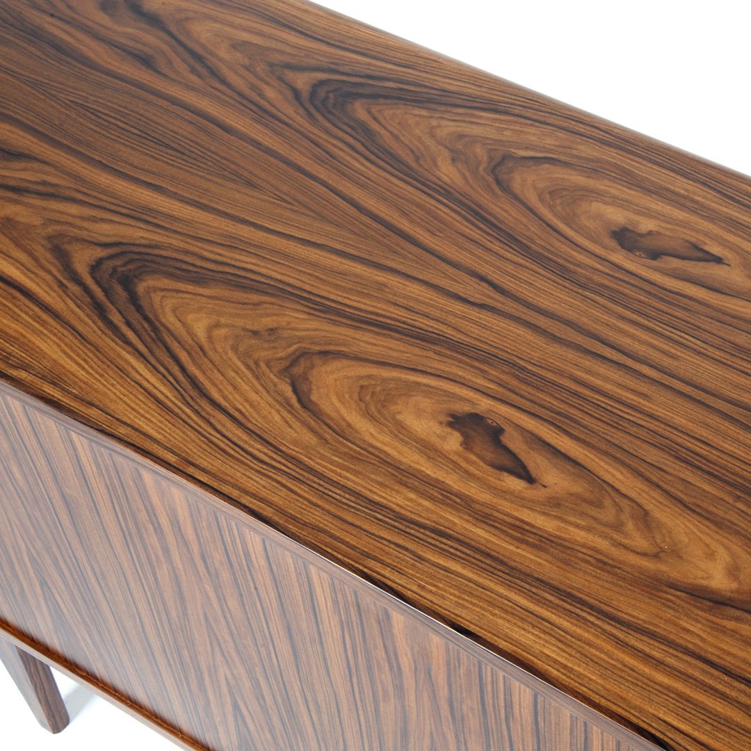 Modern BPS183 Sideboard Buffet Cabinet - Stylish Storage for Dining Room, Living Room & Entryway - Perfect for Organizing Dishes, Linens & Home Decor