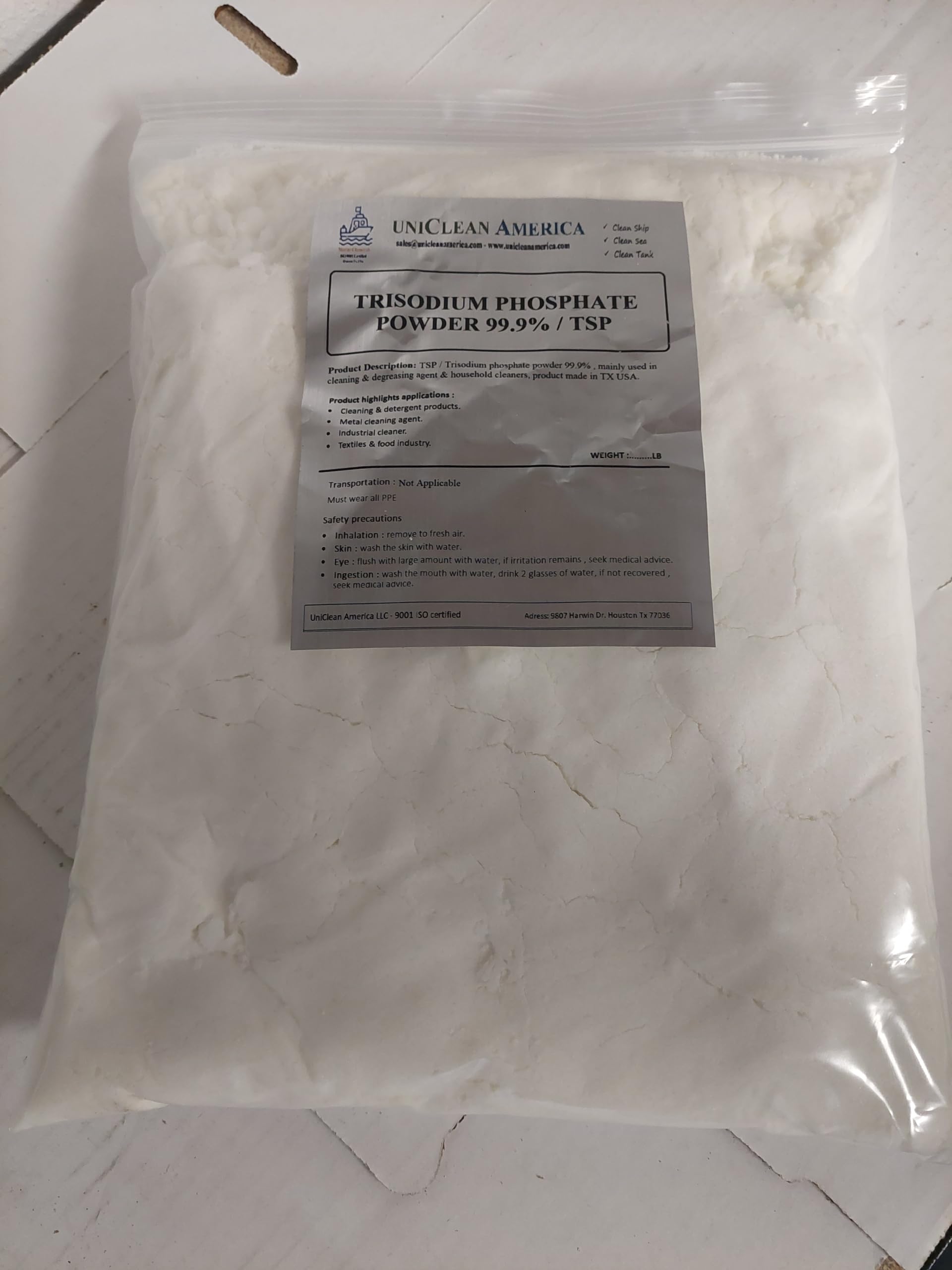 TSP Trisodium Phosphate Powder 99% Pure - 30 lb Bulk Bag | Heavy Duty Cleaner & Degreaser | Made in USA by UiClean America - Ideal for Industrial Cleaning, Paint Prep & Concrete Etching