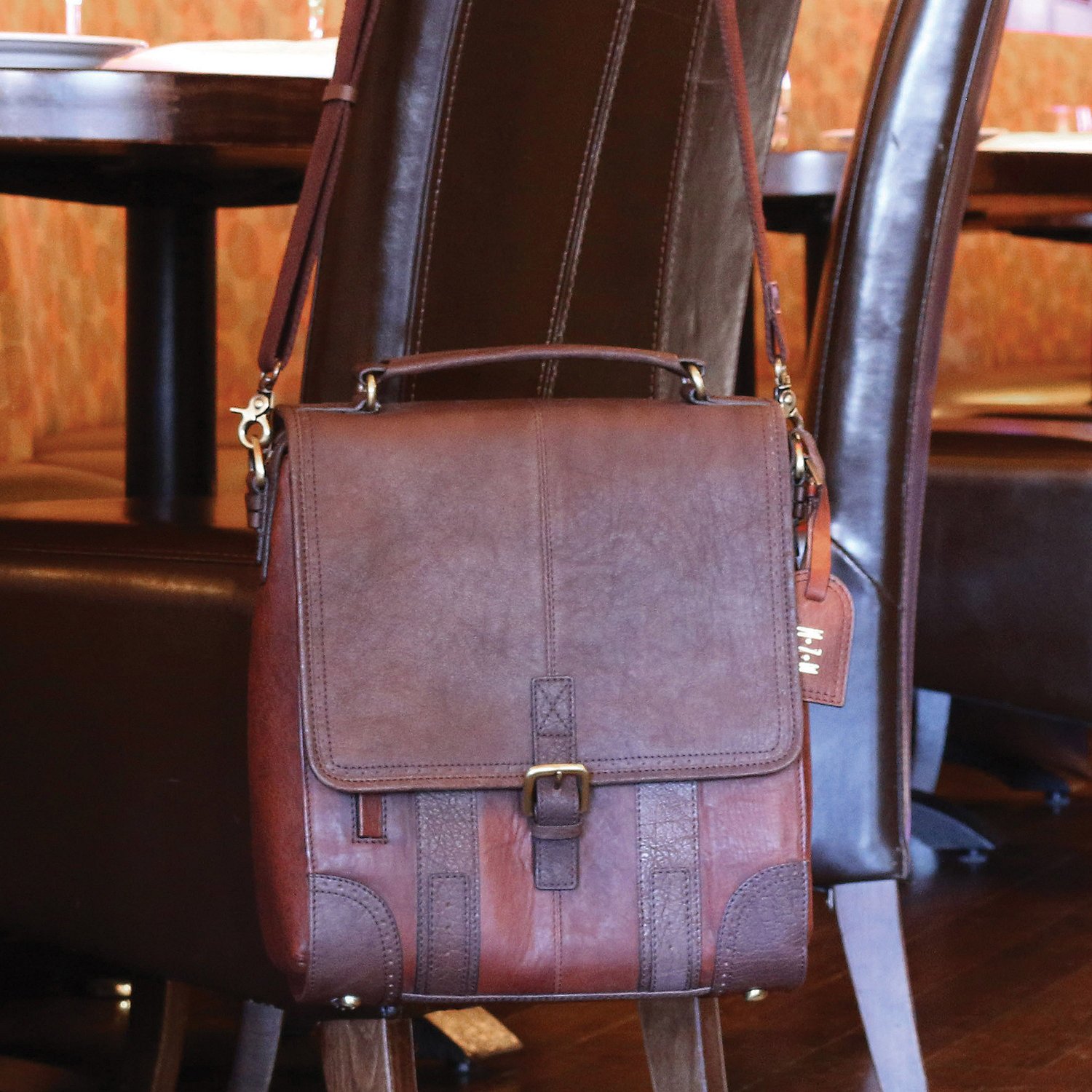 Premium Handcrafted 3-Bottle Leather Wine Tote Bag with Dividers - Secure Buckle & Zipper Closure - Portable Wine Carrier for Picnics, Travel, Parties & Gifts - Ideal for Wine Lovers, Outdoor Events & Elegant Entertaining