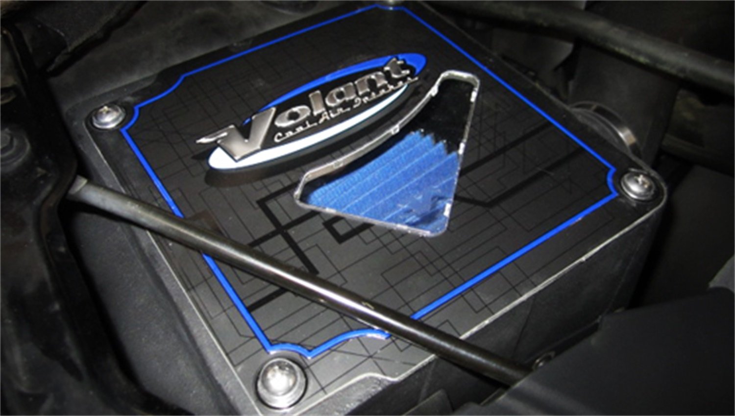 Volant 15560 High Performance Cold Air Intake System - Improves Engine Power & Fuel Efficiency - Perfect for Off-Roading & Daily Driving