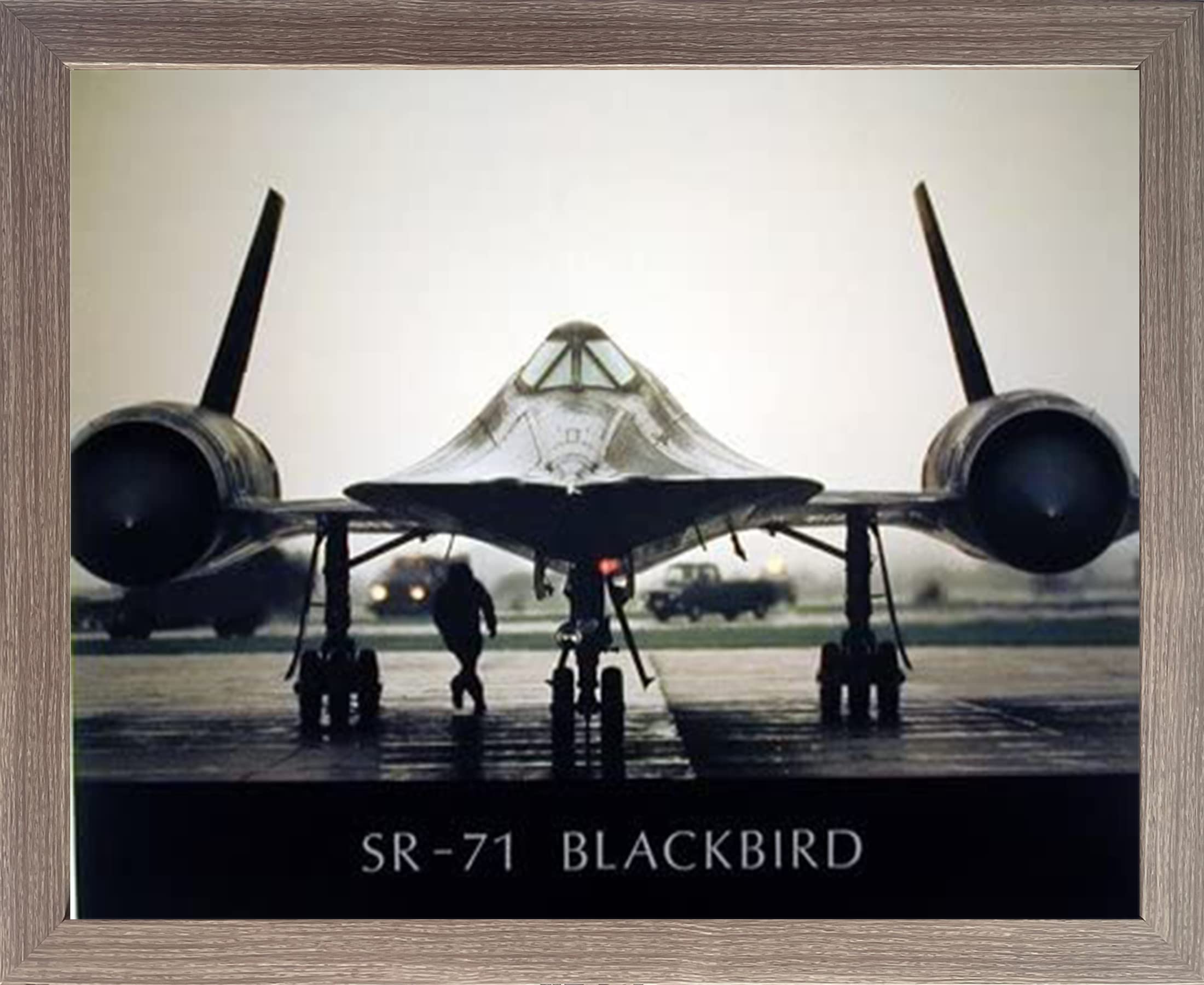 SR-71 Blackbird Military Spy Plane Framed Wall Art - Rustic Barnwood Aviation Decor for Living Room, Office & Man Cave - Perfect Gift for Aviation Enthusiasts & History Buffs