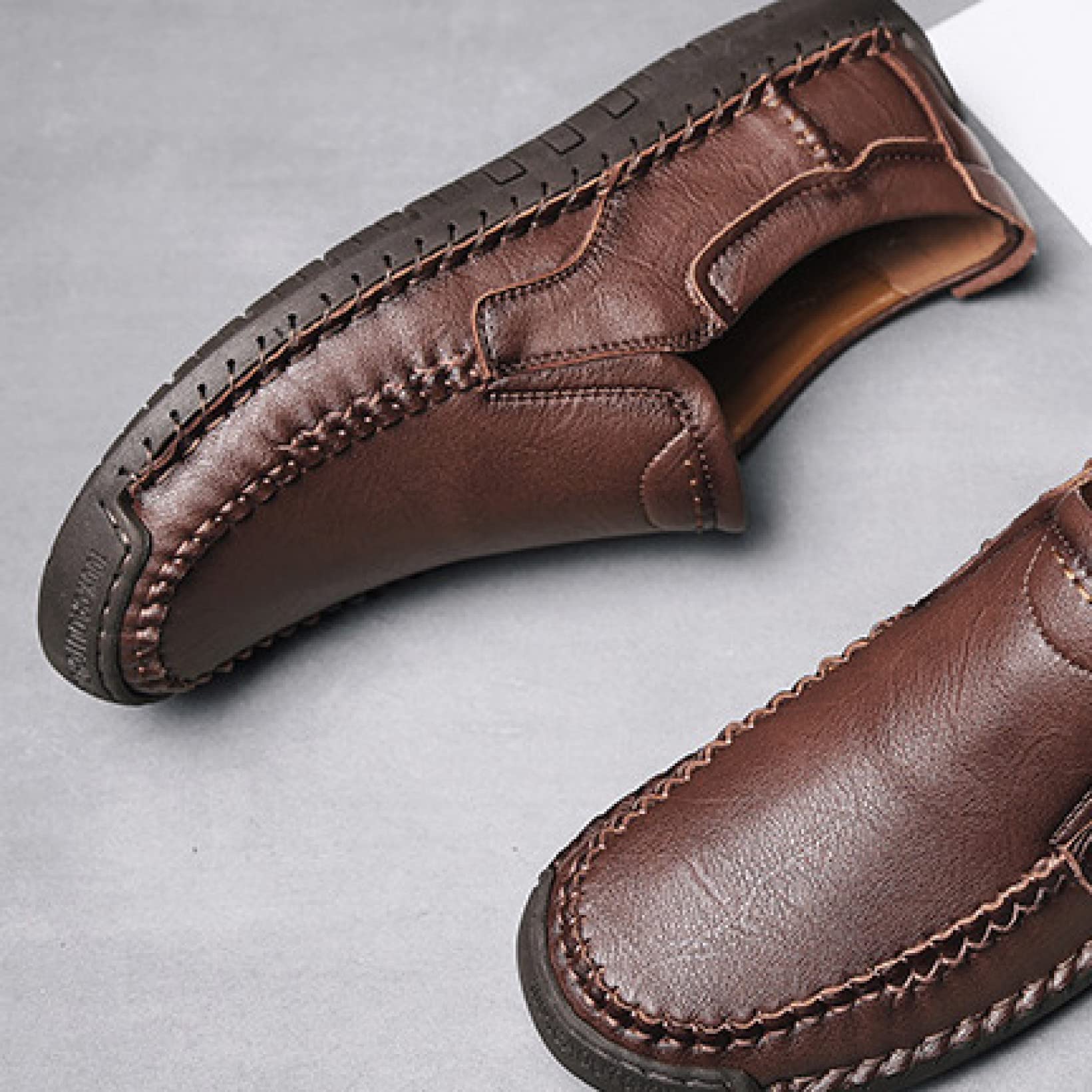 Hoxekle Men's Handmade Leather Loafers - Comfortable Slip-On Casual Shoes for Walking, Office & Outdoor Wear - PU Leather Flat Loafers for Men's Fashion & Leisure