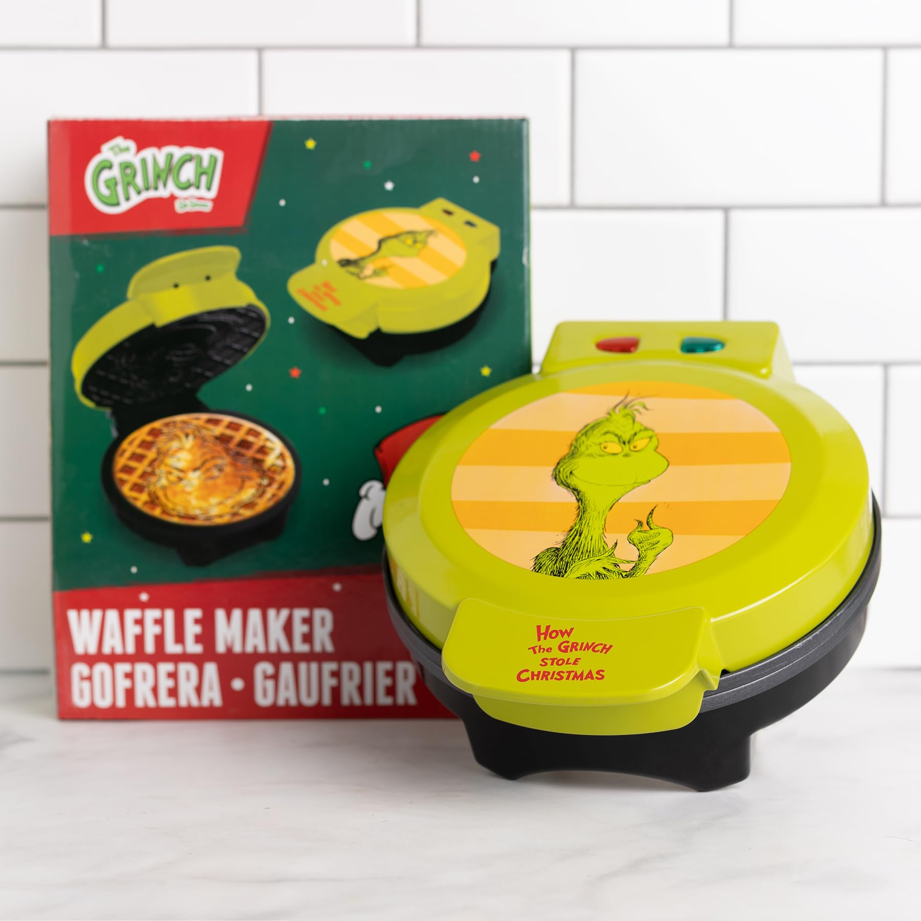 Uncanny Brands Dr. Seuss The Grinch Waffle Maker - Make Festive Grinch-Themed Waffles for Christmas Breakfast & Holiday Parties