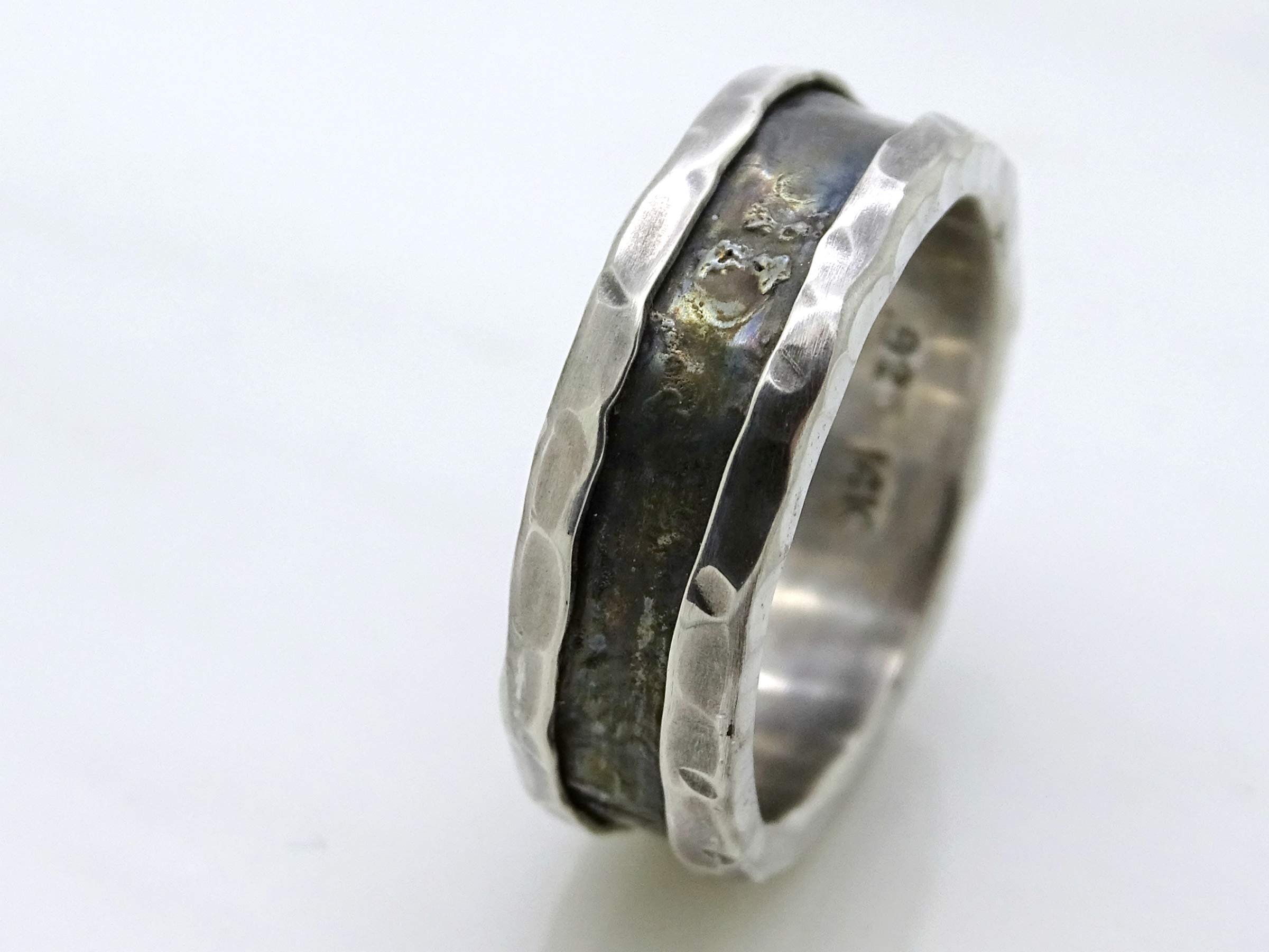Viking Wedding Band in White Gold for Men - Durable Mens Gold Ring, Molten Gold Silver Engagement Ring, Perfect Anniversary Gift for Him - Ideal for Weddings, Engagements, and Special Occasions