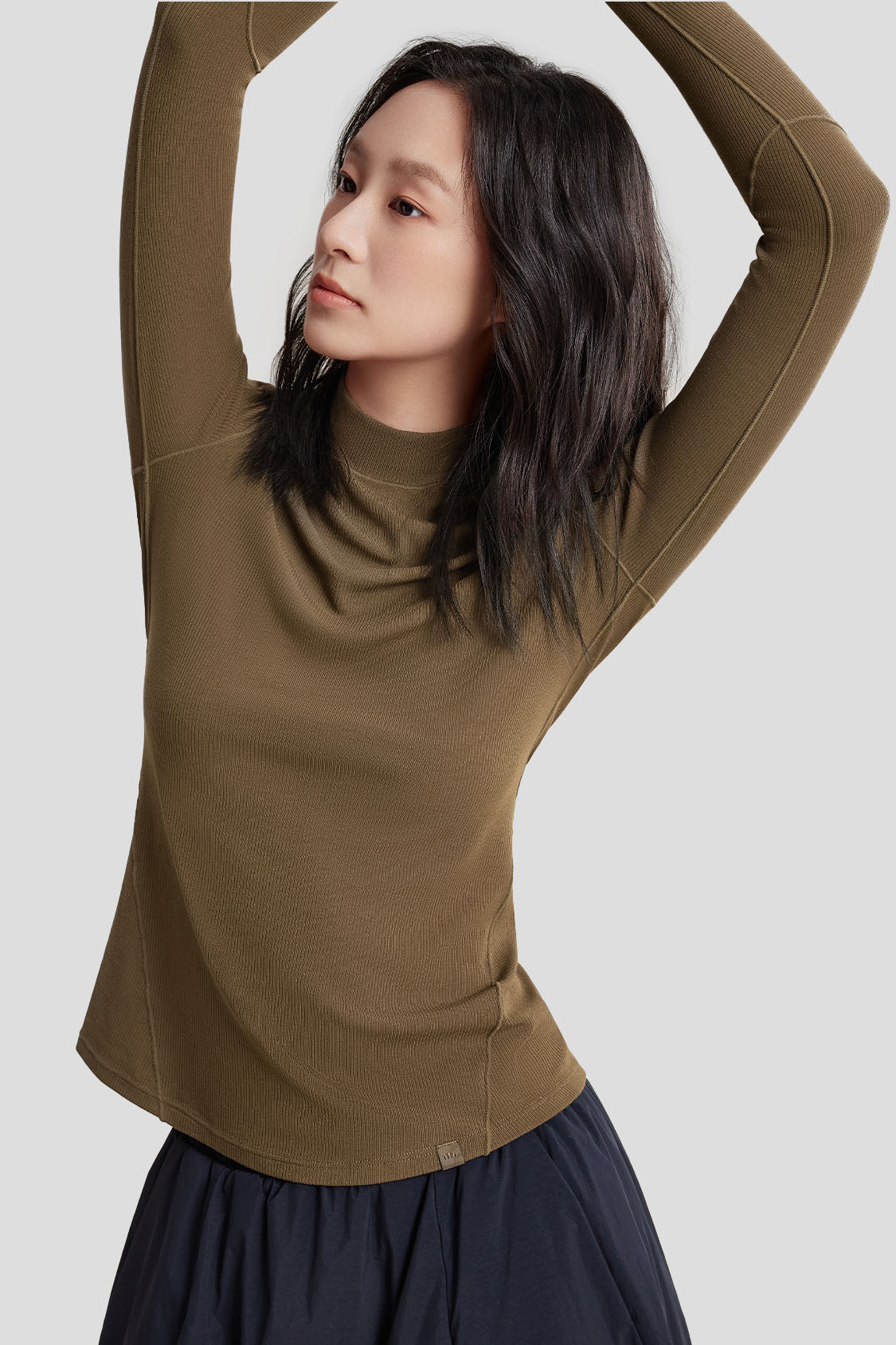 SoftShield Women's WarmCore Half Turtleneck Thermal Shirt - Cozy Winter Layering for Outdoor Activities & Casual Wear