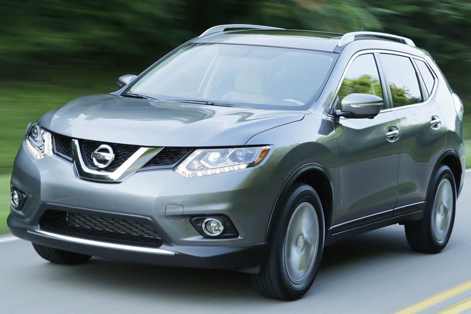 Complete Set H11 Halogen Fog Lights Kit for 2014-2016 Nissan Rogue - Durable Foglamps with Clear Lens for Enhanced Visibility in Rain & Foggy Conditions