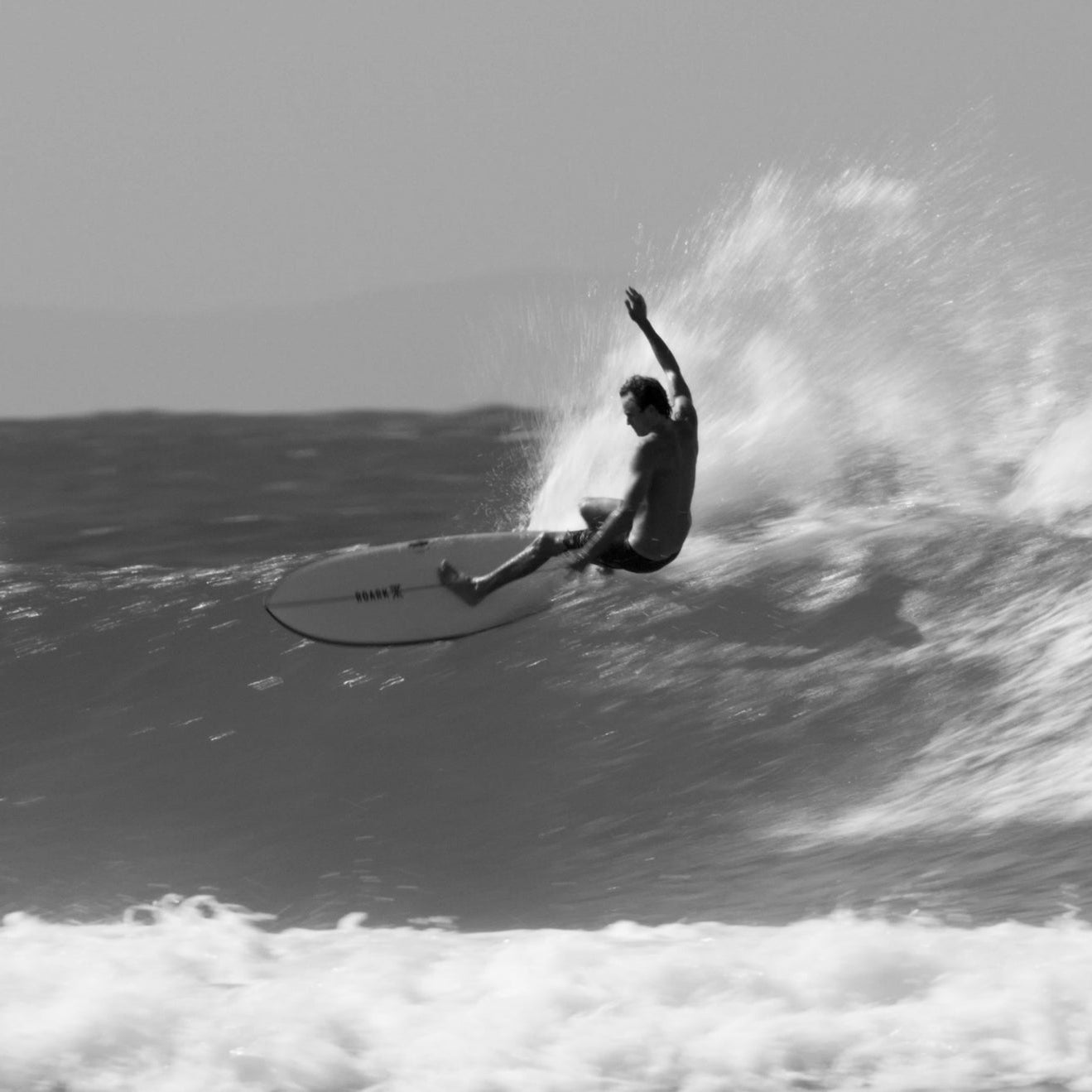 JS Industries El Baron 6'8 HYFI 3 Surfboard with Futures 5 Fin Setup - Perfect for High-Performance Surfing and Wave Riding