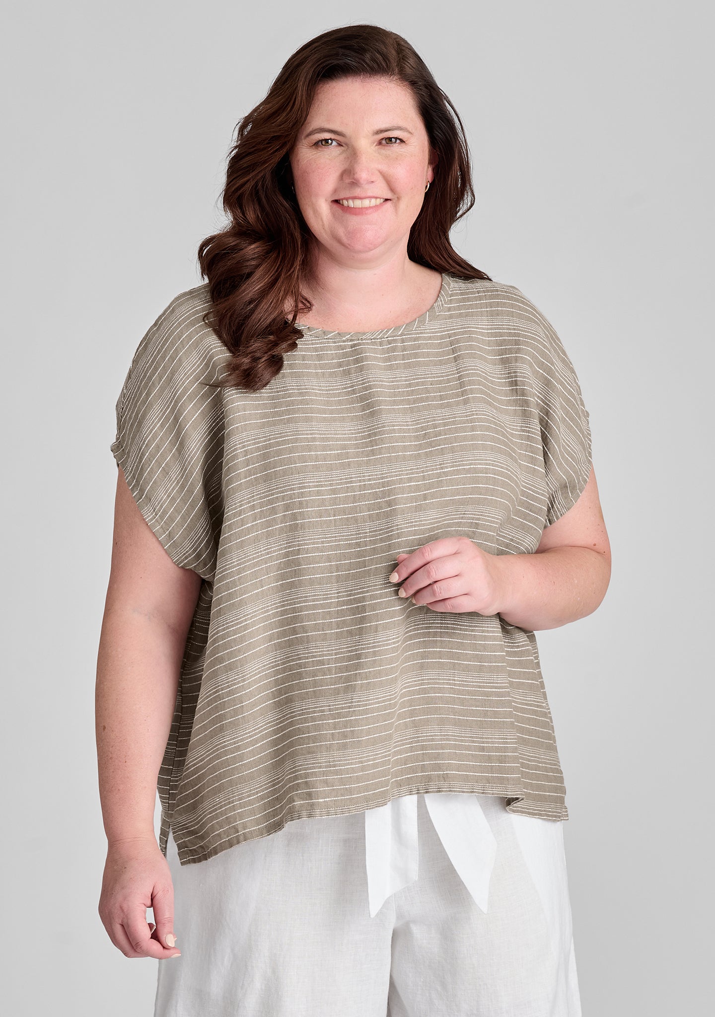 Premium Linen T-Shirt for Women - Soft & Breathable Summer Tee - Casual Comfort Wear for Outdoors, Travel & Everyday Use