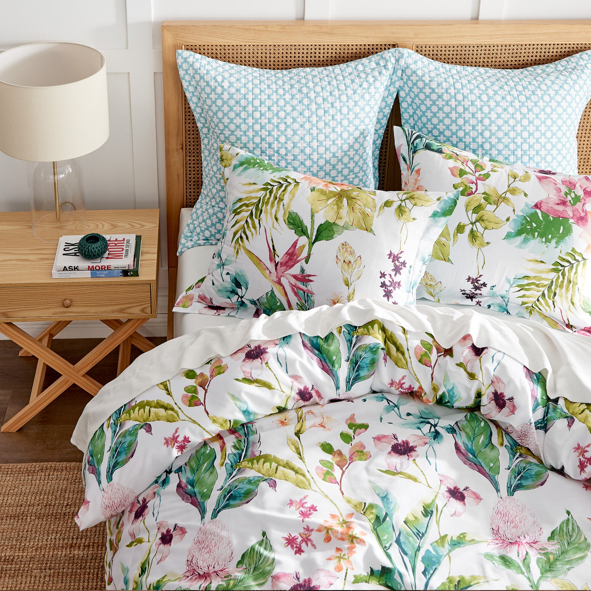 Premium Malana Comforter Set - Soft & Breathable Bedding Collection - Queen/King Size - Perfect for Cozy Bedrooms, Guest Rooms & Airbnb Stays