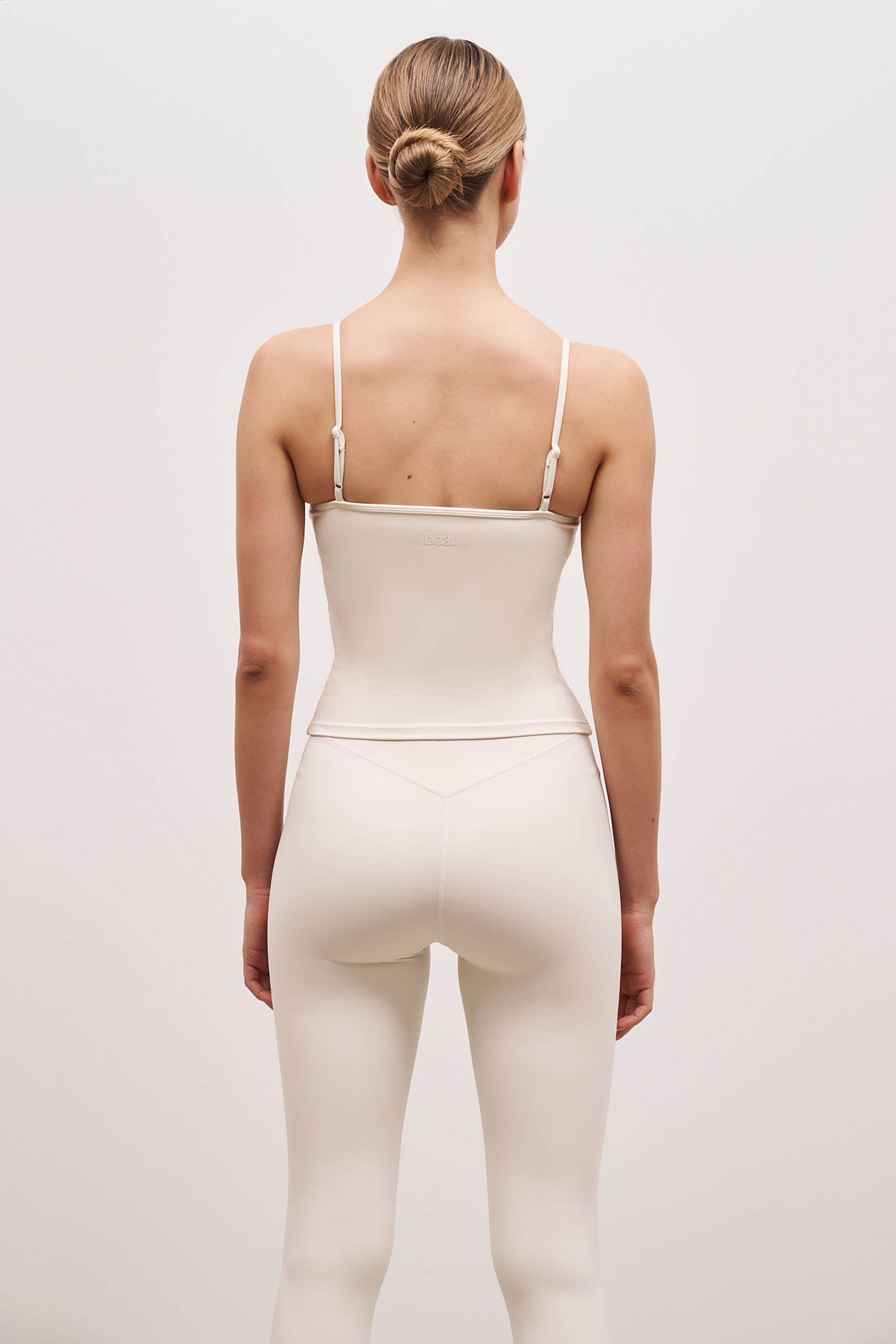 Sculpting Cami Top for Women - Seamless Tofu Fabric - Perfect for Yoga, Workouts & Layering
