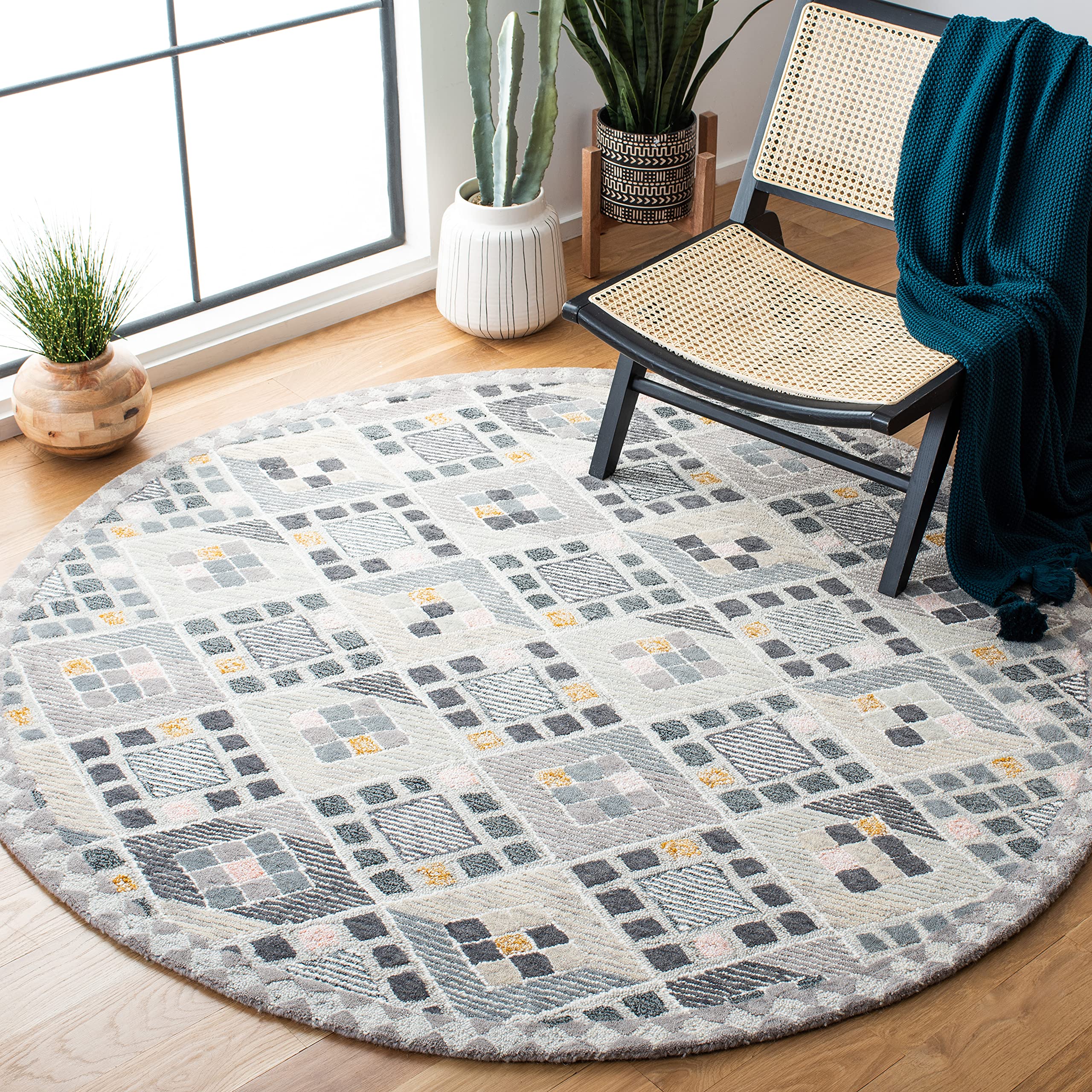 SAFAVIEH Soho Collection 6' Round Grey & Gold Handmade Wool Area Rug - Perfect for Living Room, Bedroom, or Office Decor