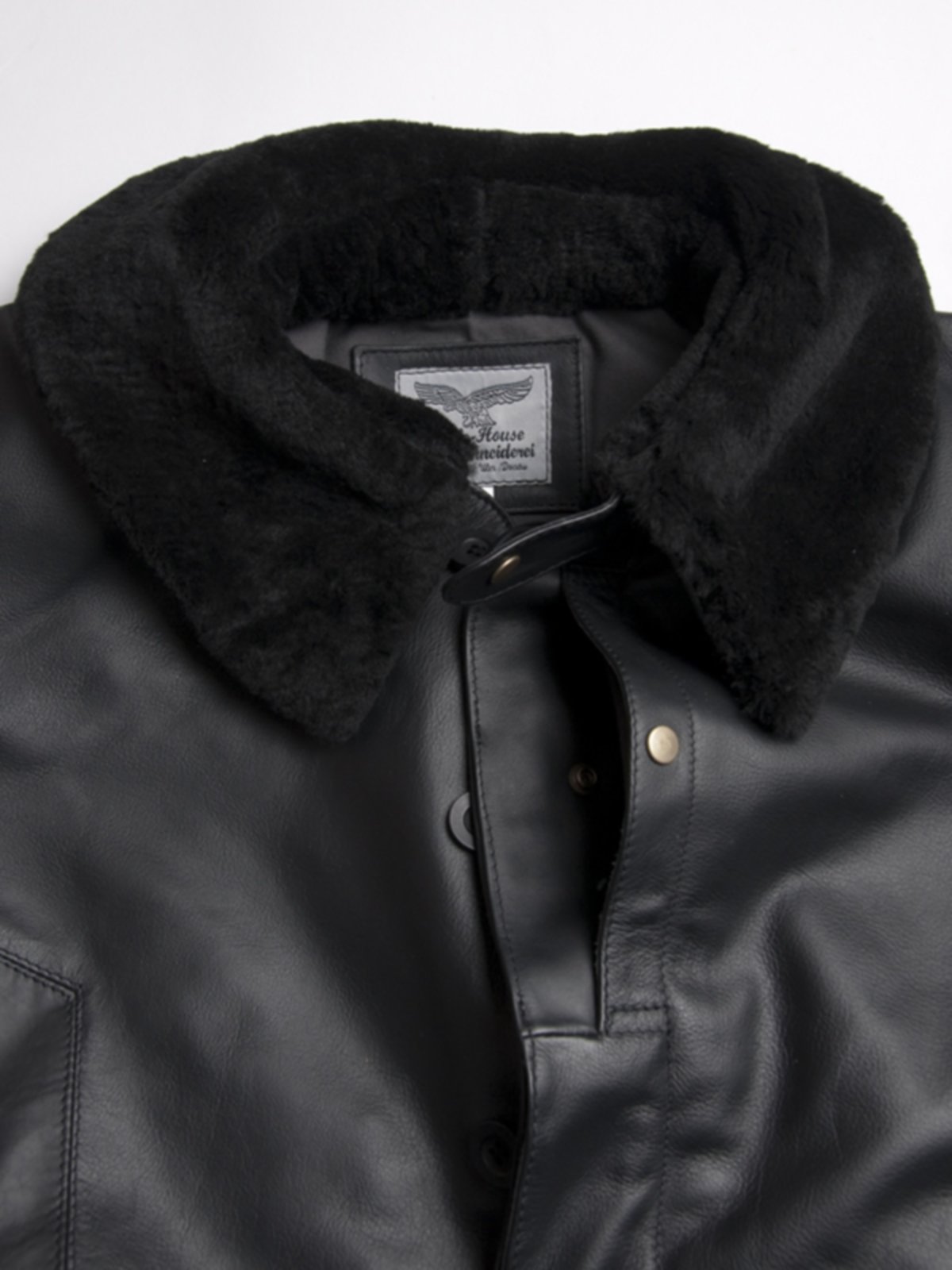 Noble House Nachtjäger - Premium Hunting Gear for Outdoor Adventures