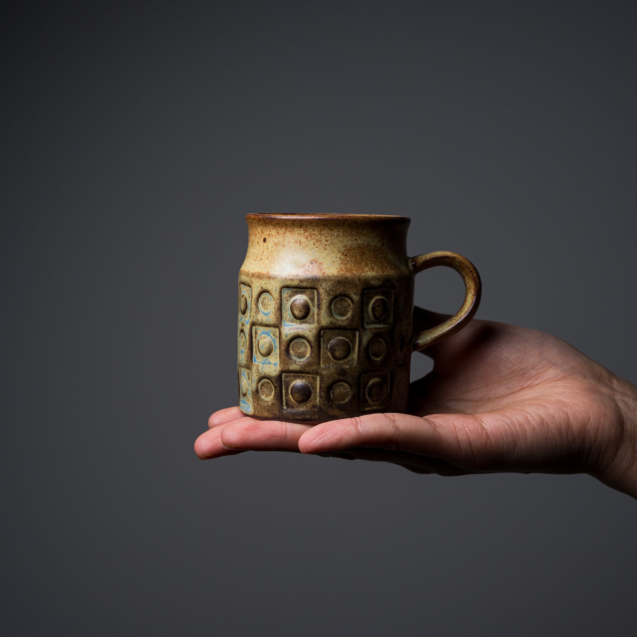 Seto Ware KASHIWA Dot Small Mug Cup - 140ml Japanese Ceramic Tea Cup for Coffee, Tea & Matcha - Perfect for Home, Office & Gifts