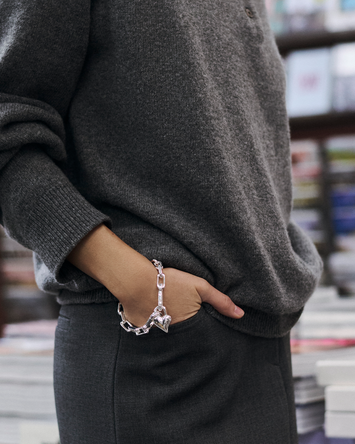 Heart Padlock Chain Bracelet - Stylish Love Jewelry for Women - Perfect for Valentine's Day, Anniversaries & Romantic Gifts