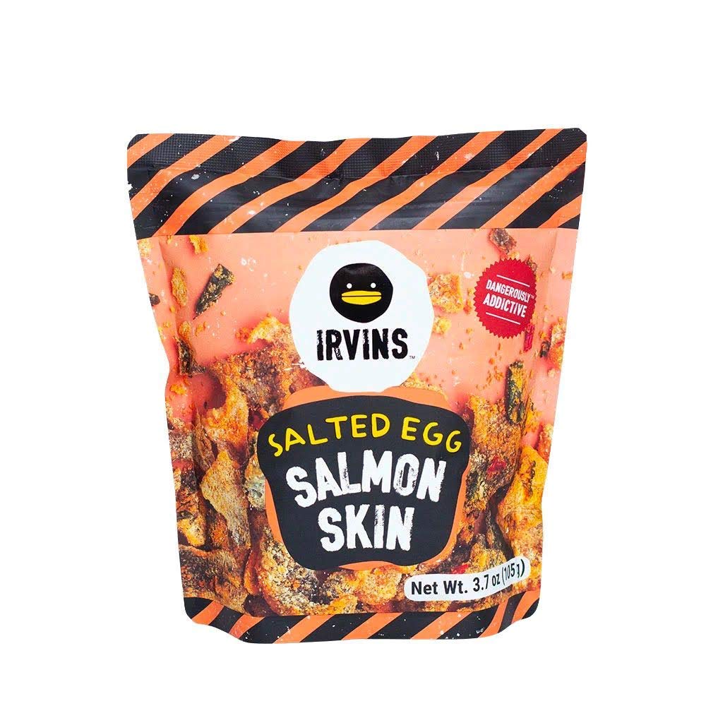 IRVINS Dangerously Addictive Salted Egg Salmon Chips - 105g Crispy Snack Pack - Perfect for Movie Nights, Parties & Gifts