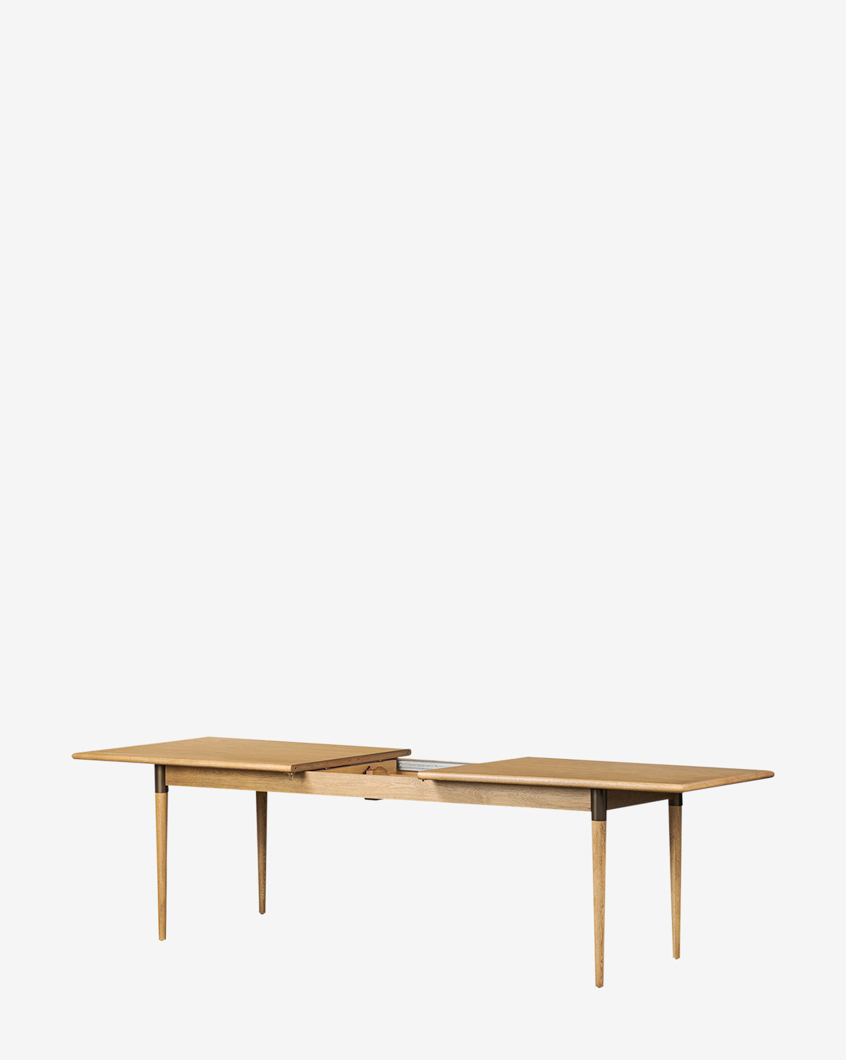 Redmond Extension Dining Table - Expandable Wooden Table for 6-10 People, Perfect for Family Gatherings & Dinner Parties