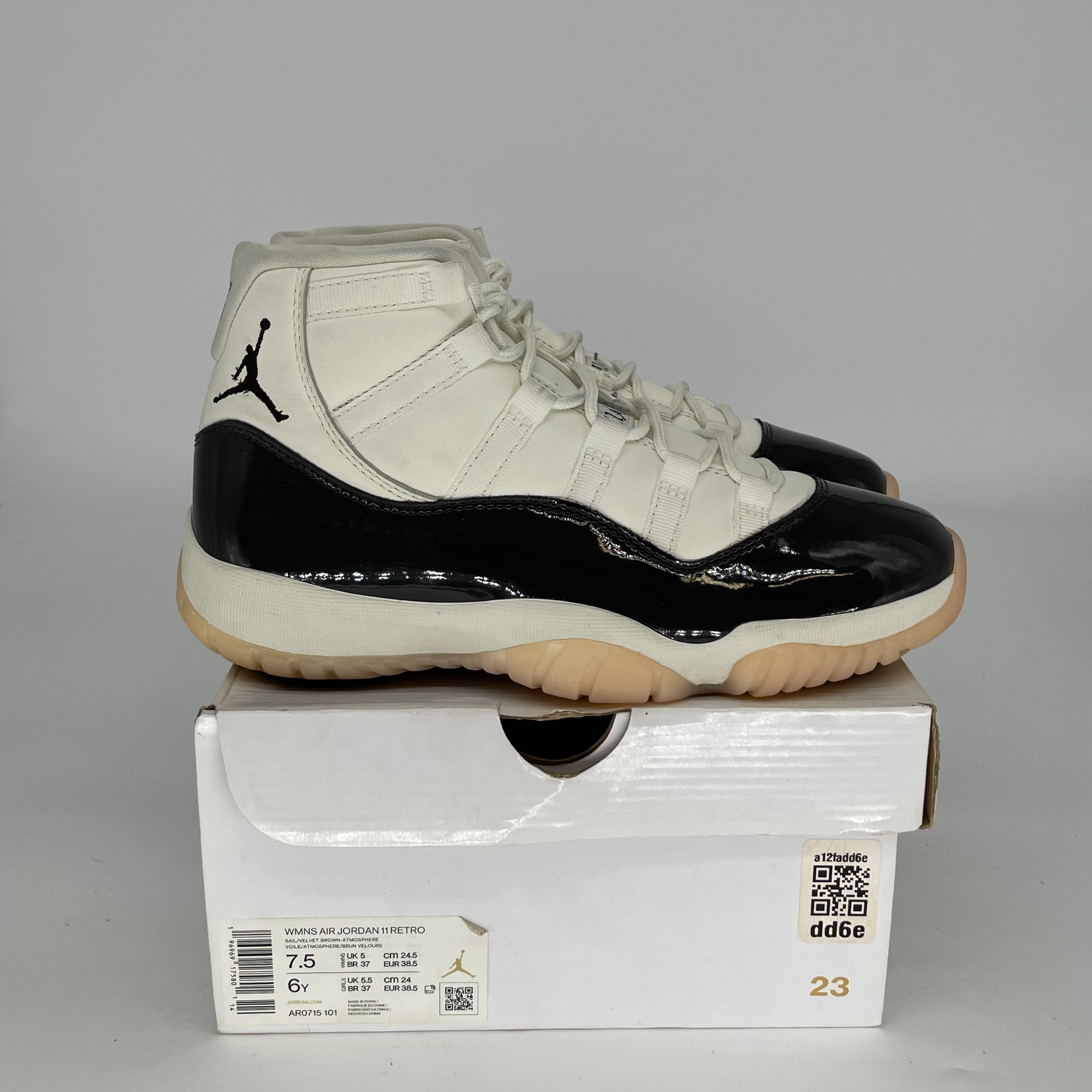 Original Air Jordan 11 Retro 'Neapolitan' Women's Size 6/7.5W (AR0715-101) - Basketball Shoes for Women, Casual Streetwear Sneakers for Running & Gym Workouts