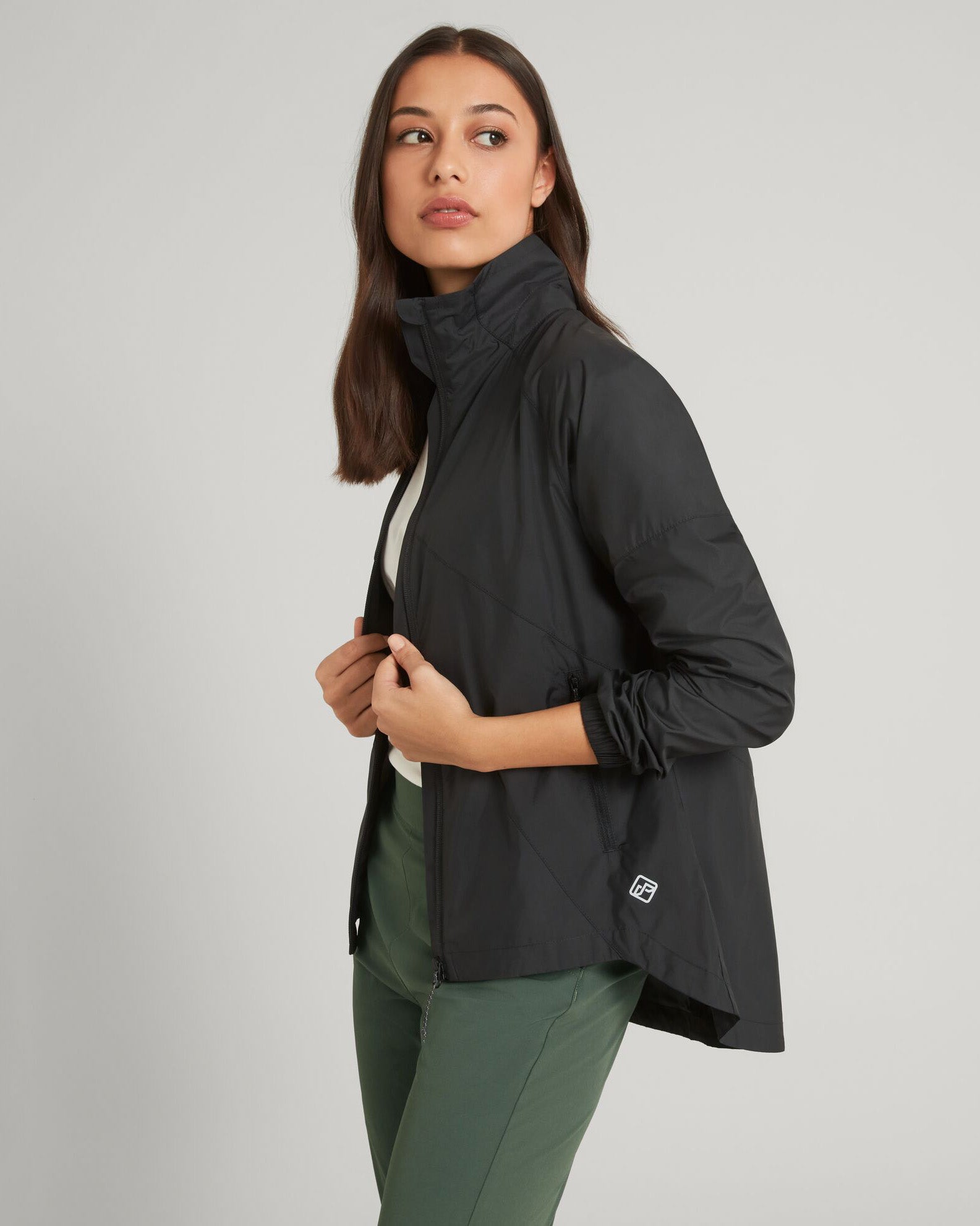 WND Chaser Women's Lightweight Windbreaker Jacket - Waterproof Running Hoodie with Zipper Pockets - Black Outdoor Raincoat for Hiking, Jogging & Travel
