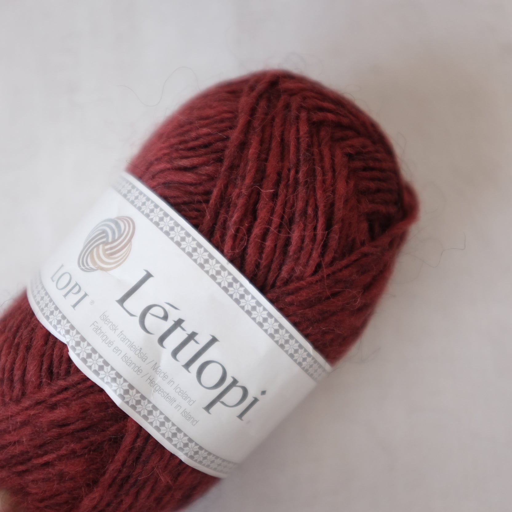 Premium Istex Lettlopi Yarn - 100% Icelandic Wool for Knitting & Crocheting - Soft, Warm & Durable - Perfect for Sweaters, Scarves & Winter Accessories