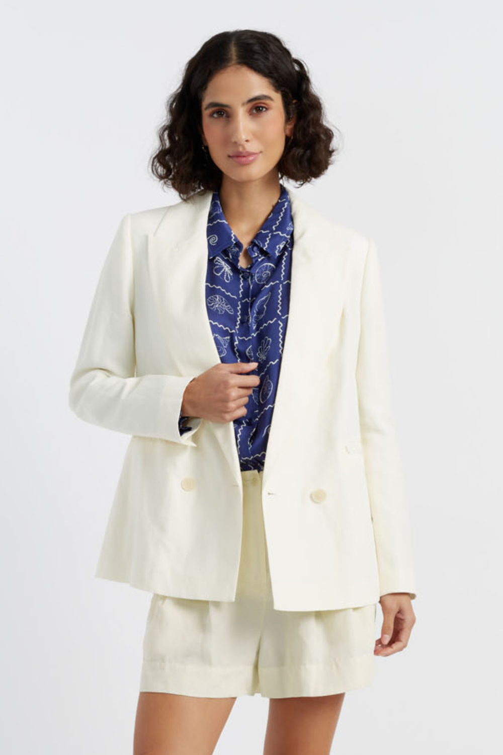 Stylish Cream Tencel Linen Blazer for Women - Lightweight Summer Office Jacket - Perfect for Business Casual, Weddings & Outdoor Events