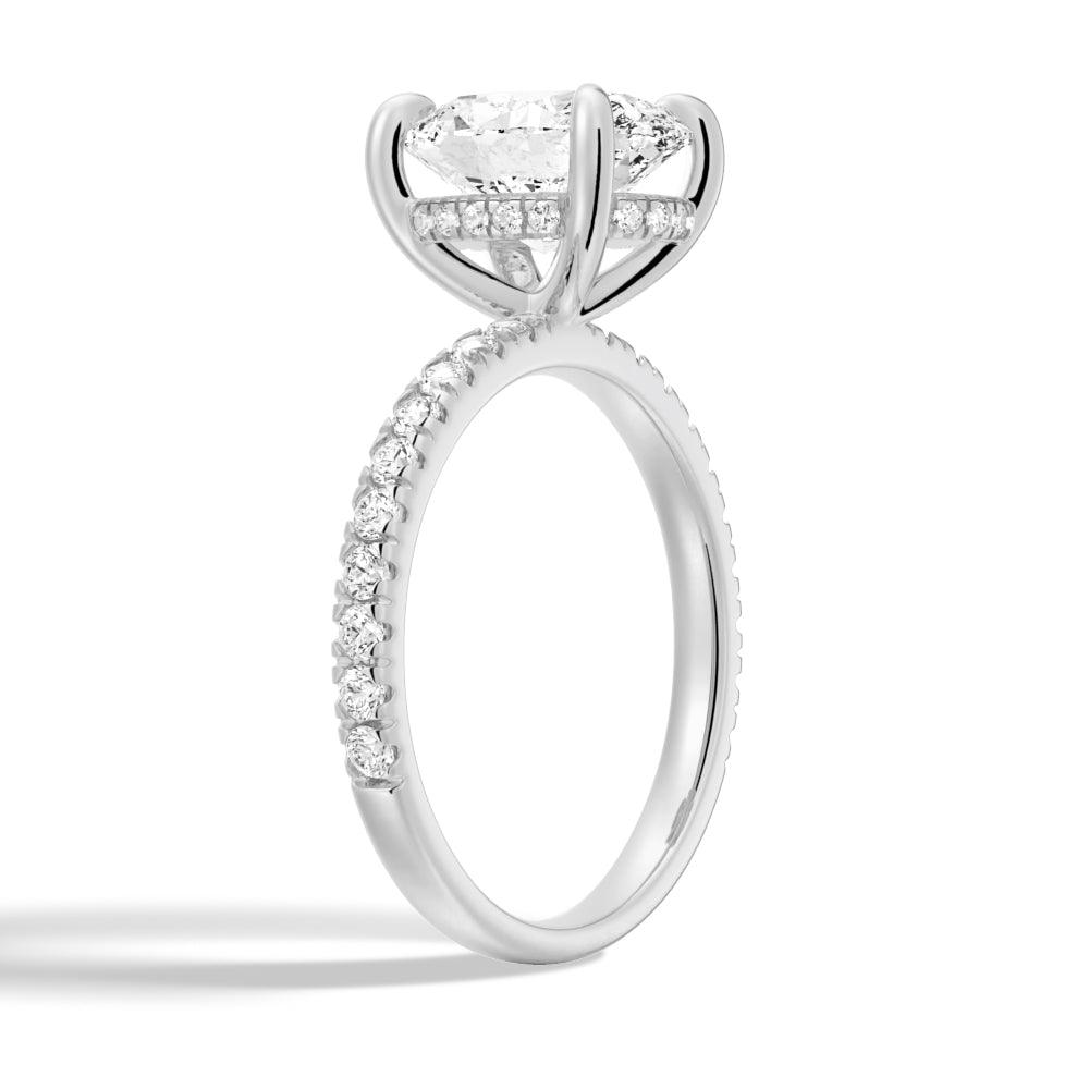 Exquisite Micropavé Oval Moissanite Engagement Ring Set with Matching Wedding Band - Perfect for Proposals, Anniversaries & Bridal Jewelry