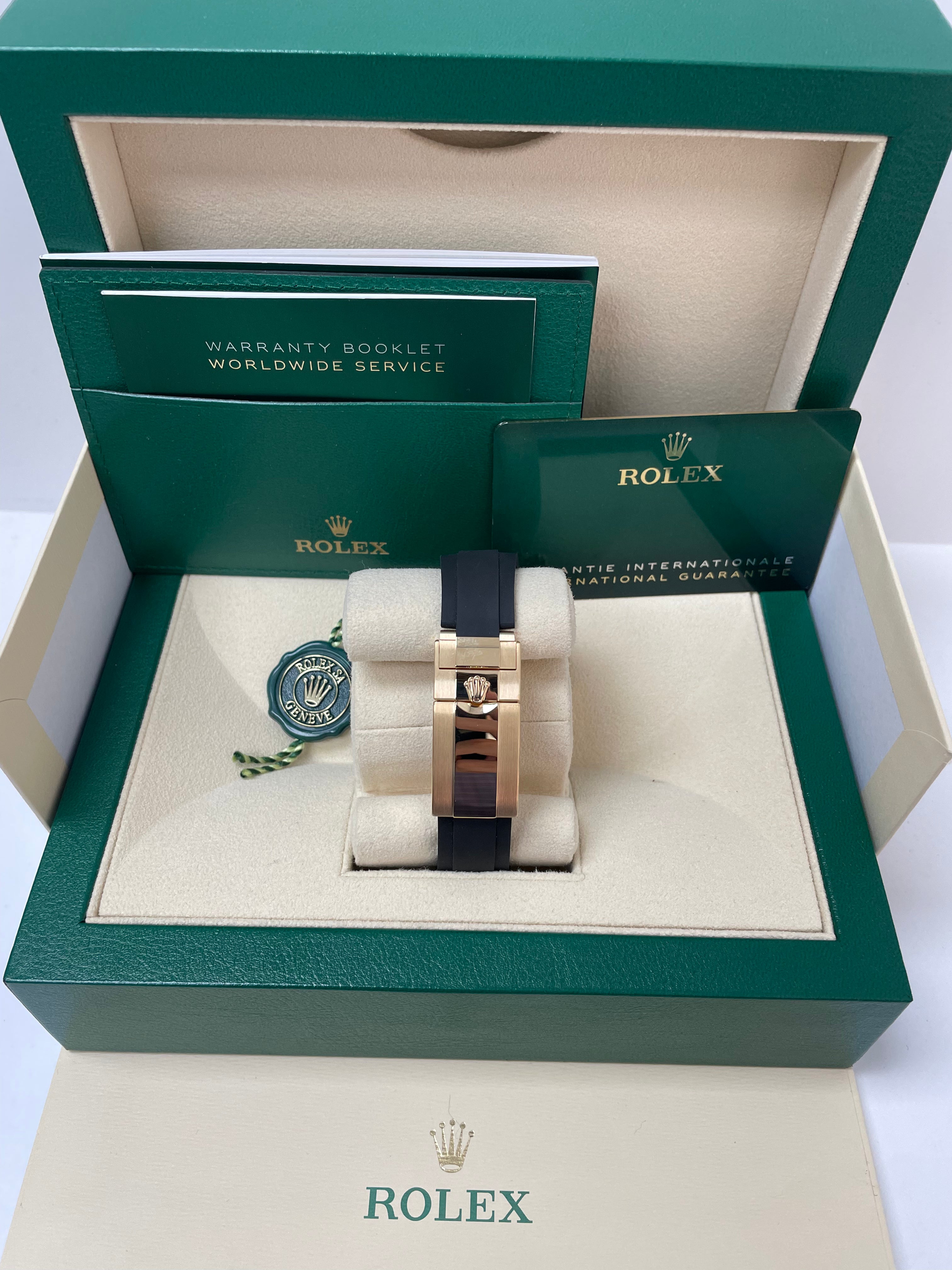 Rolex Daytona 40mm Champagne Dial with Black Subdials & Black Oysterflex Strap Ref 116518LN - Luxury Men's Watch for Business, Gala & Special Occasions