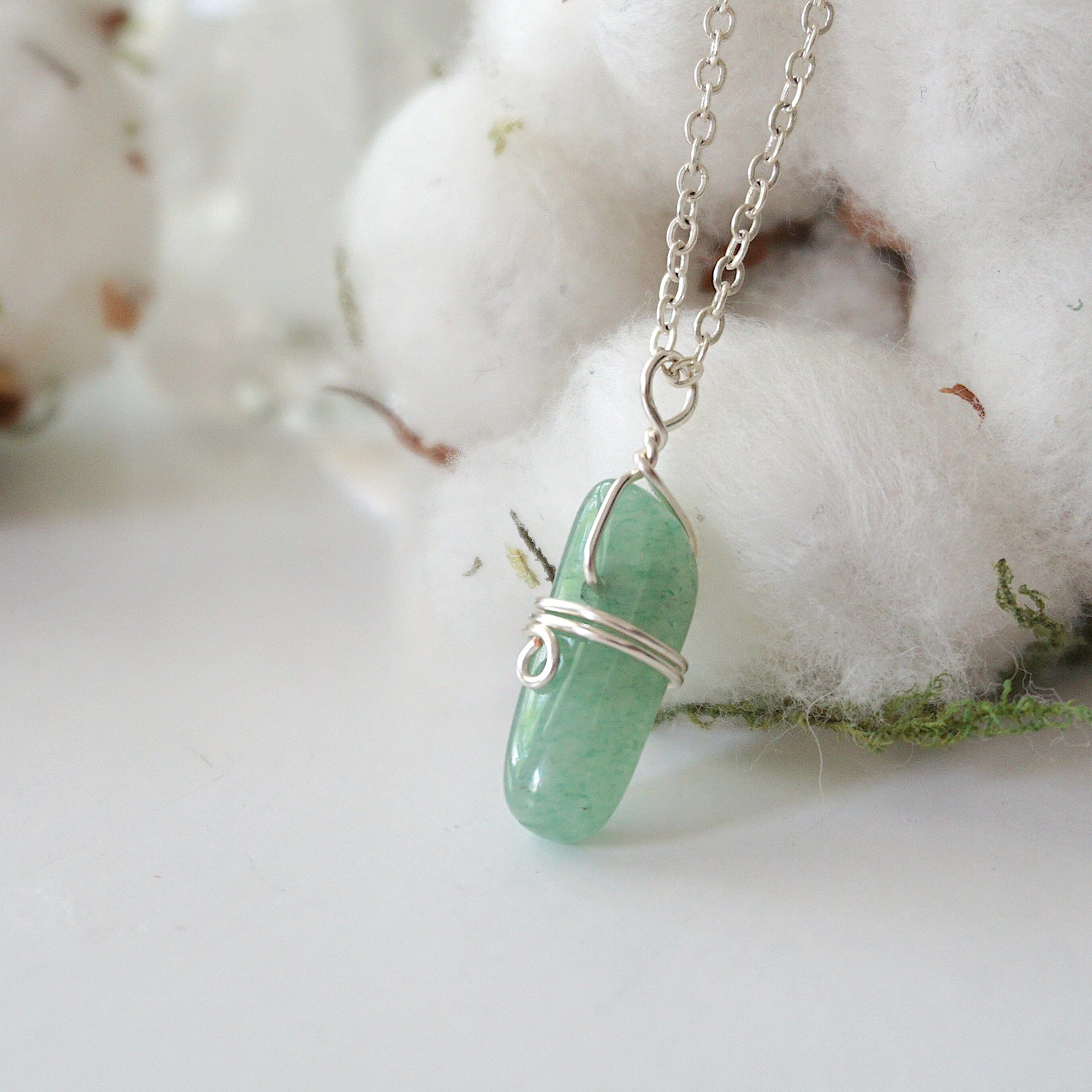 Green Aventurine Crystal Charm Necklace - Healing Stone Jewelry for Women | Spiritual Protection & Good Luck Pendant | Perfect for Meditation, Yoga & Energy Balancing