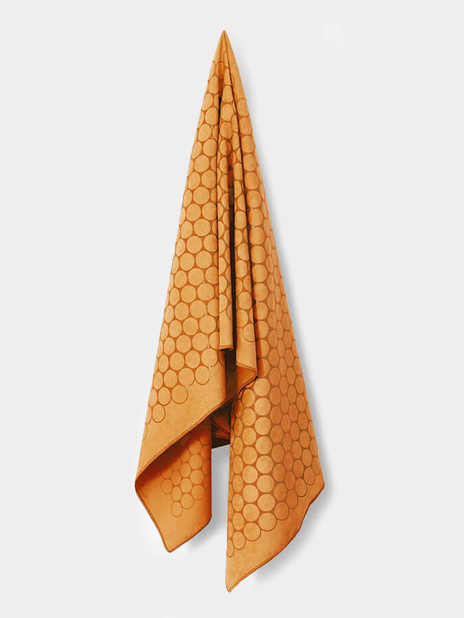 Non-Slip Agoy Gecko Touch Yoga Towel - Ultra Absorbent & Eco-Friendly for Hot Yoga, Pilates & Workouts - Perfect for Grip & Sweat Control in Studios or Home Gym