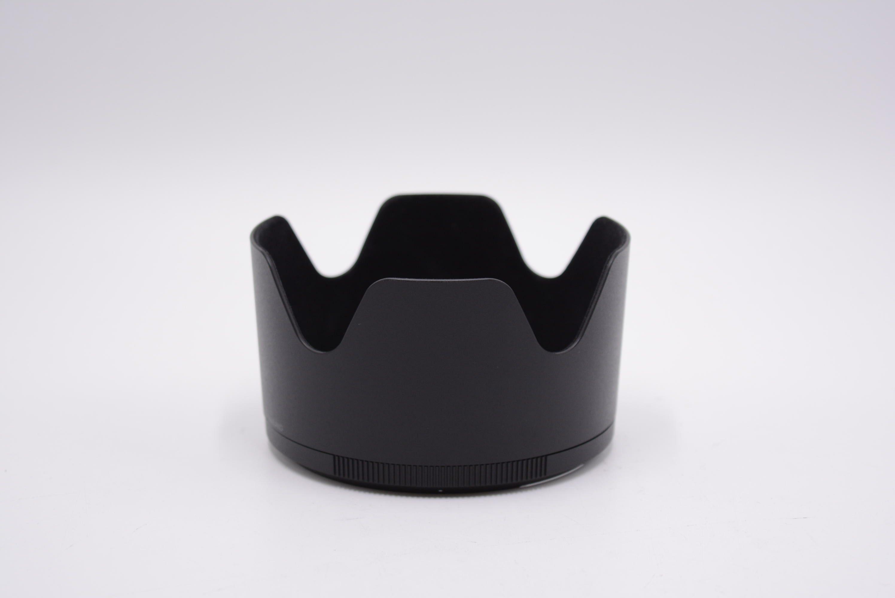 Nikon HB 92 Bayonet Lens Hood for NIKKOR Z 70-200mm f/2.8 VR S Lens - Compatible with Nikon Z Mount Cameras - Durable & Lightweight - Perfect for Outdoor Photography, Portraits & Sports Shooting
