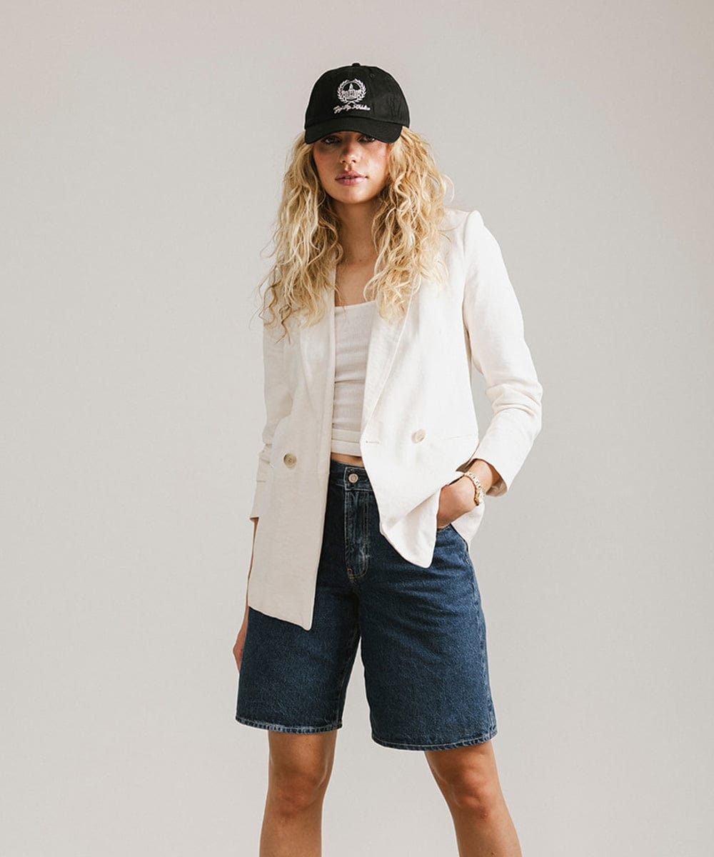 Gigi Crest Ball Cap - Stylish Adjustable Baseball Hat for Men & Women - Perfect for Outdoor Sports, Casual Wear & Sun Protection