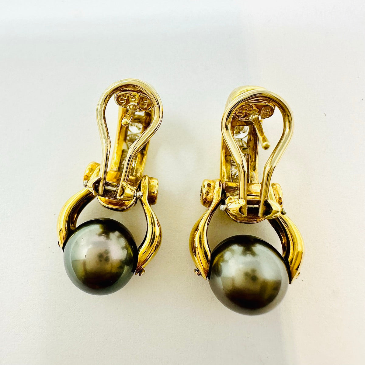18K Gold Tahitian Pearl Earrings for Women - Elegant Dangle Drop Earrings for Weddings, Parties & Special Occasions