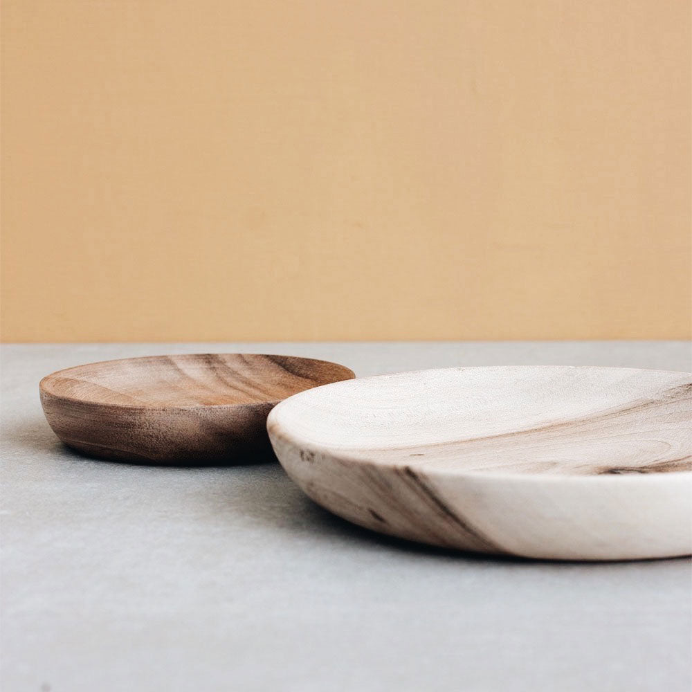 Premium Walnut Wood Serving Dish - Elegant Handcrafted Wooden Bowl for Cheese, Fruit, Nuts & Charcuterie - Perfect for Entertaining, Weddings & Home Decor