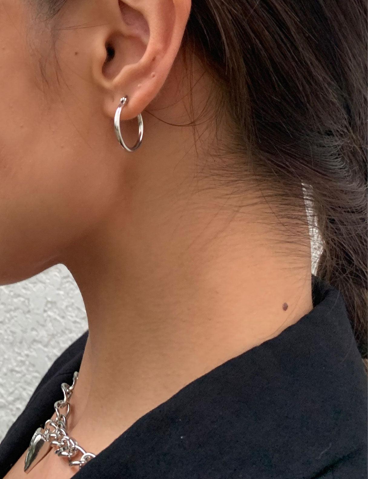 Simple Silver Hoop Earrings for Women - Minimalist Everyday Jewelry for Casual & Formal Occasions