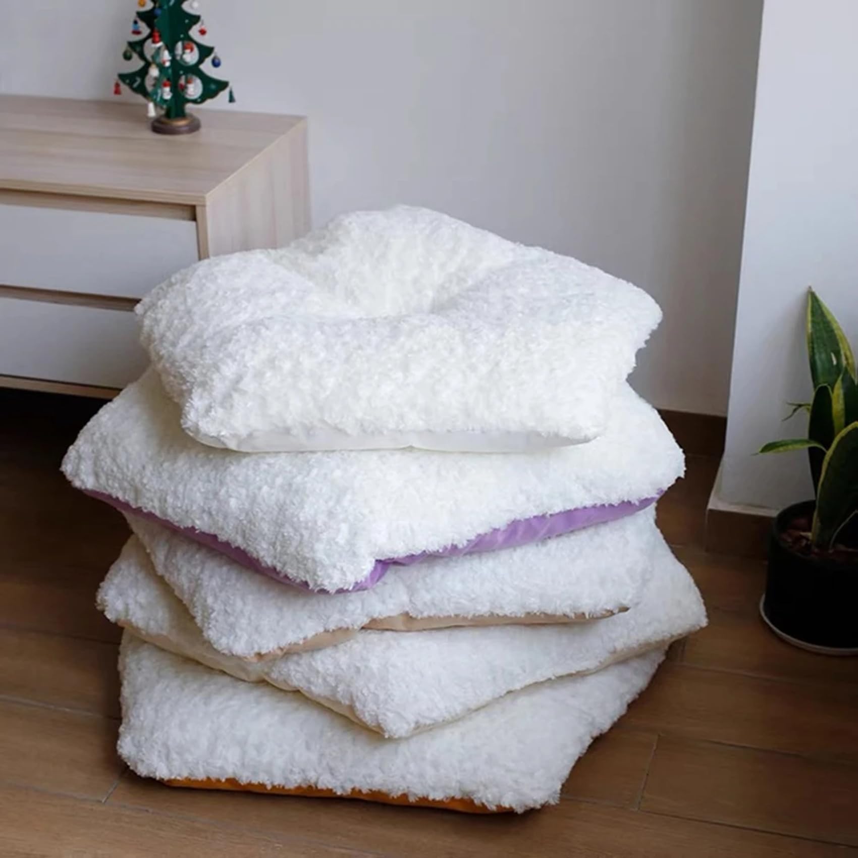 Cozy Pet Tent Bed with Thick Cushion - Indoor Cat & Dog House for Deep Sleep (40x40x50cm, Purple) - Perfect for Puppy Nap Time