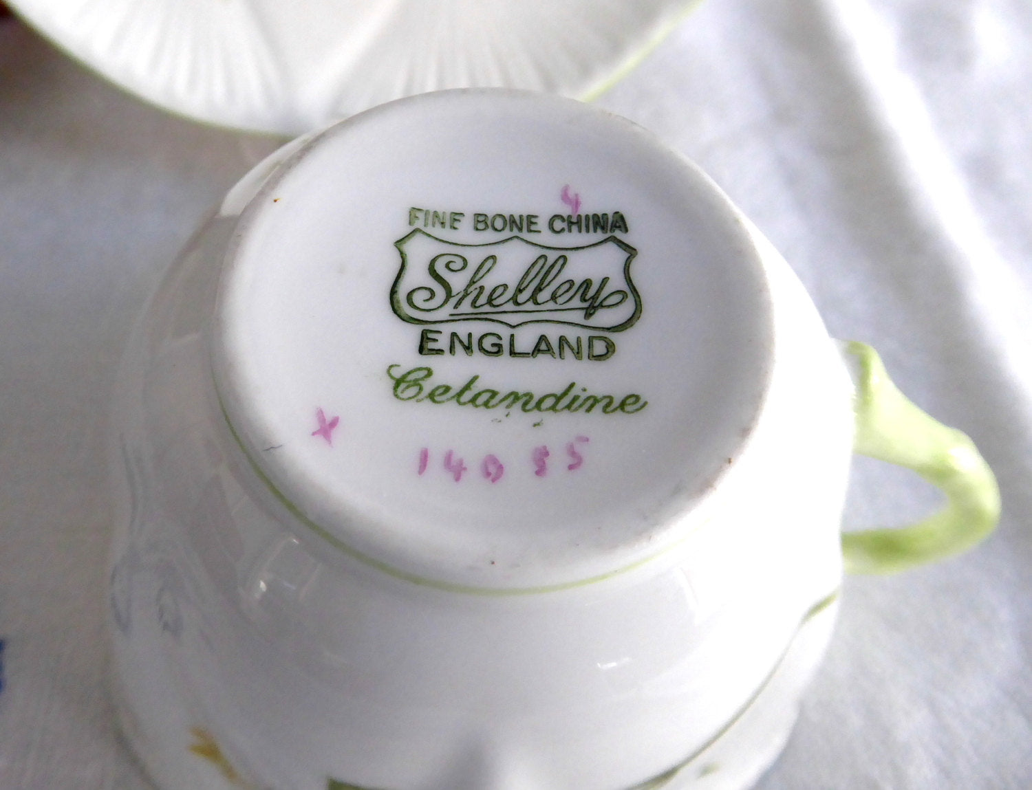Shelley Celandine Dainty Shape English Bone China Tea Cup and Saucer Set - Green Trim with Yellow Floral Design - Perfect for Afternoon Tea, Bridal Showers & Vintage Collections