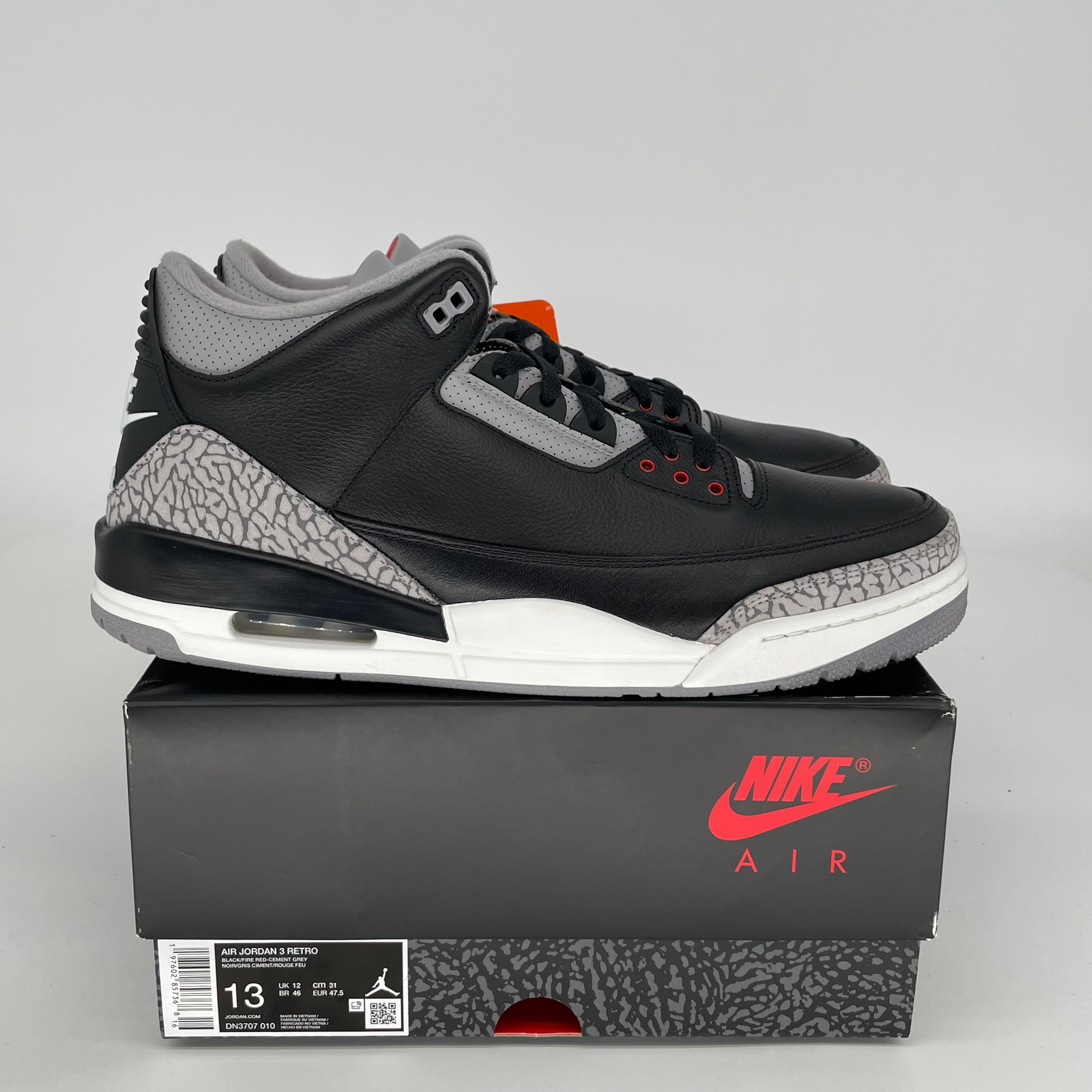AIR JORDAN 3 RETRO BLACK CEMENT MEN'S BASKETBALL SHOES SIZE 13 (DN3707-010) - Perfect for Streetwear, Sneaker Collecting & Basketball Games