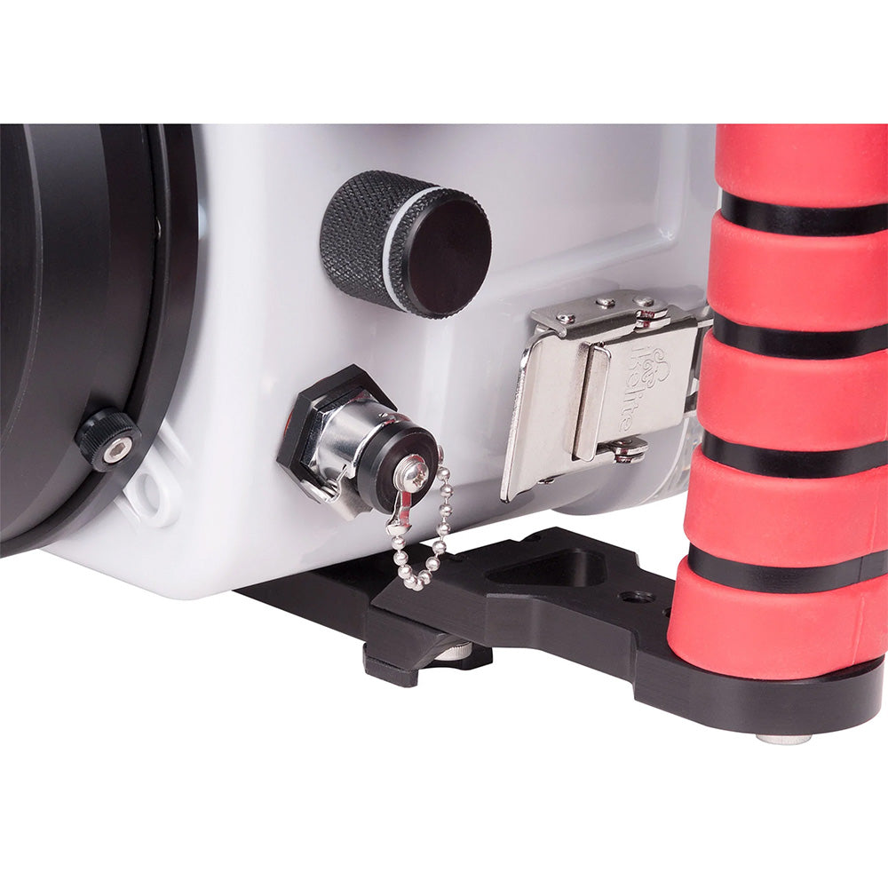 Ikelite Vacuum Kit for 1/2 Inch Accessory Port & DSLR Top Mount - Perfect for Underwater Camera Housing Leak Prevention & Scuba Diving Photography