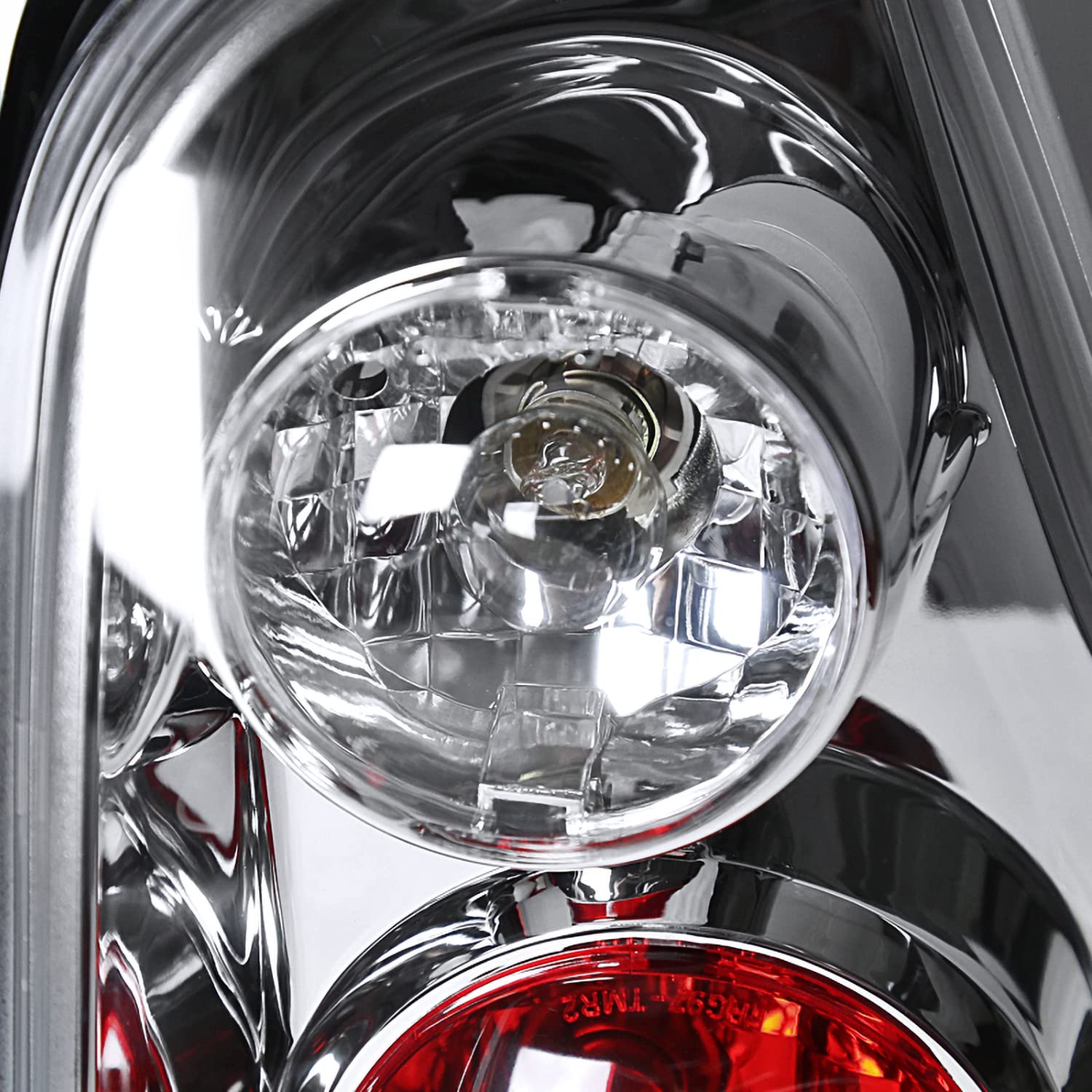 Spec-D Tuning Chrome LED Tail Lights for 2003-2005 Toyota 4Runner - Left & Right Pair Assembly - Upgrade Your SUV's Style & Visibility for Night Driving