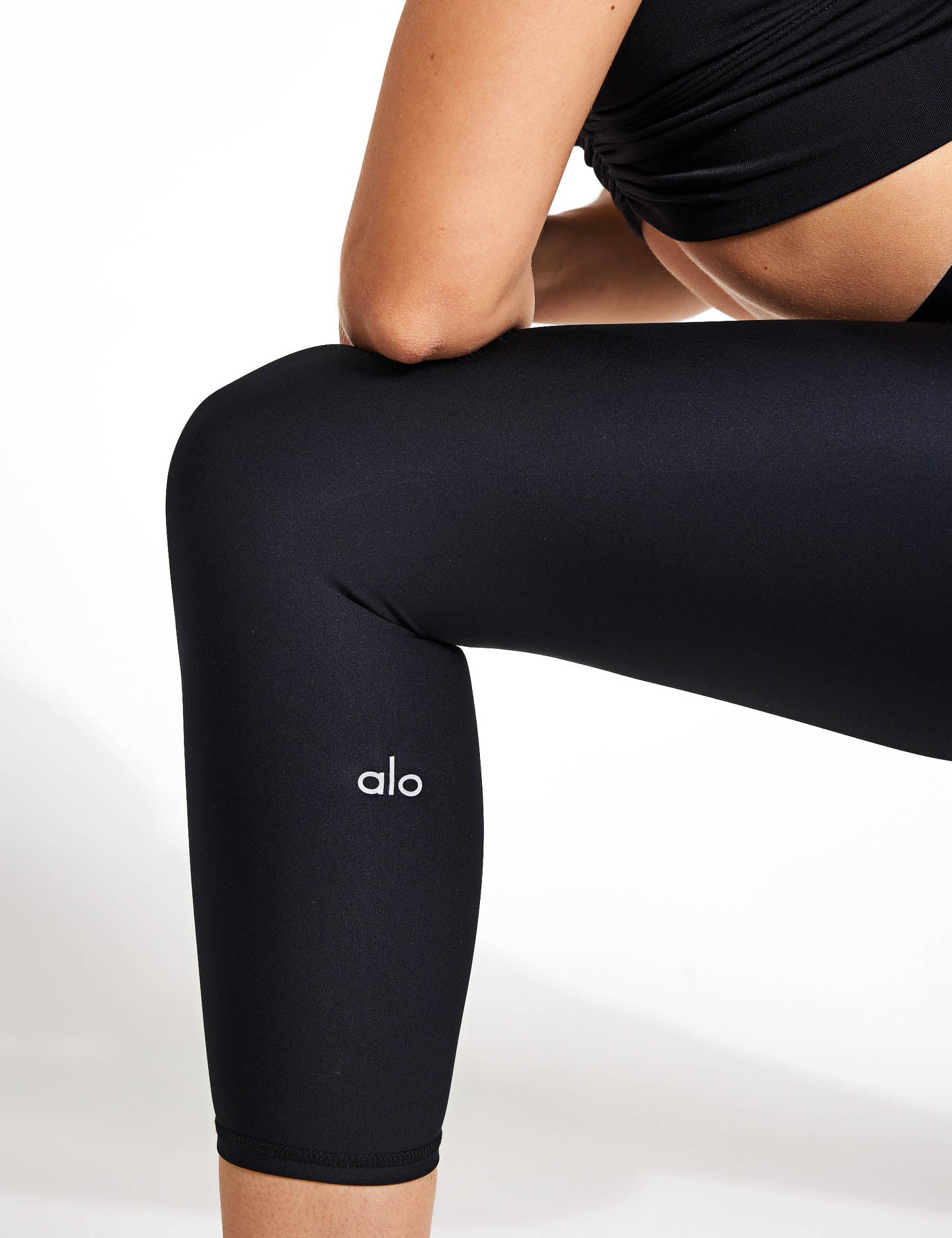 High Waisted Airlift Capri Leggings for Women - Black - Tummy Control Workout Yoga Pants for Running, Gym & Lounge Wear