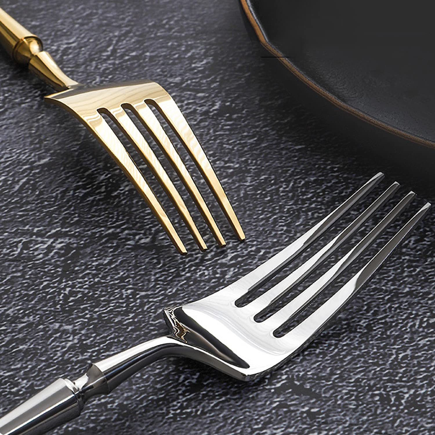 Premium 18/10 Stainless Steel Silverware Set - 30-Piece Mirror Polished Flatware Set with Knives, Spoons, Forks & Teaspoons (Service for 6) - Elegant Wedding, Hotel & Kitchen Cutlery Utensils - Perfect for Dinner Parties, Restaurants & Special Occasions