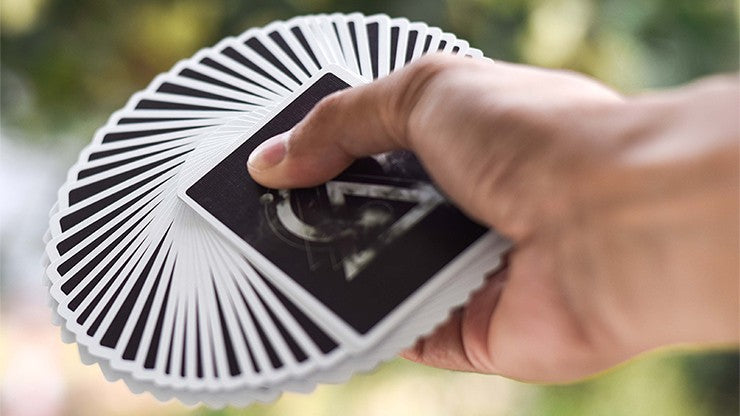 Playing Arts Edition Zero - Premium Playing Cards for Magic Tricks, Poker & Cardistry | Unique Deck for Collectors, Gamers & Card Enthusiasts | Perfect for Parties, Gifts & Professional Performances