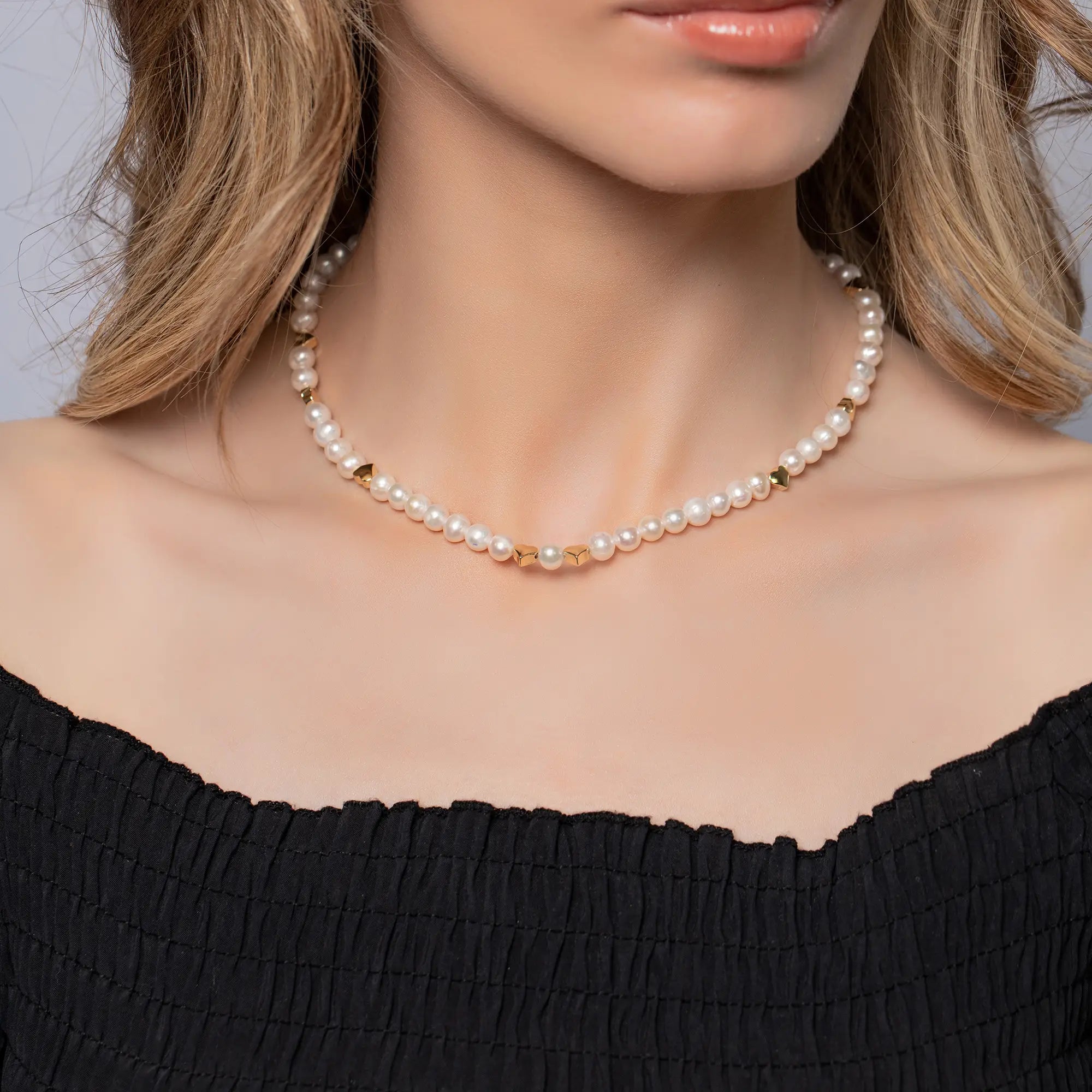 Elegant Pearl and Heart Necklace for Women - Romantic Gift for Valentine's Day, Anniversary & Special Occasions | Perfect for Date Nights, Weddings & Formal Events