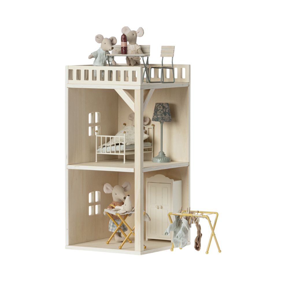 Maileg Mouse Hole Farmhouse Annexe - Miniature Dollhouse Accessory for Kids' Pretend Play & Room Decor | Perfect for Imaginative Play, Storytelling & Collectors