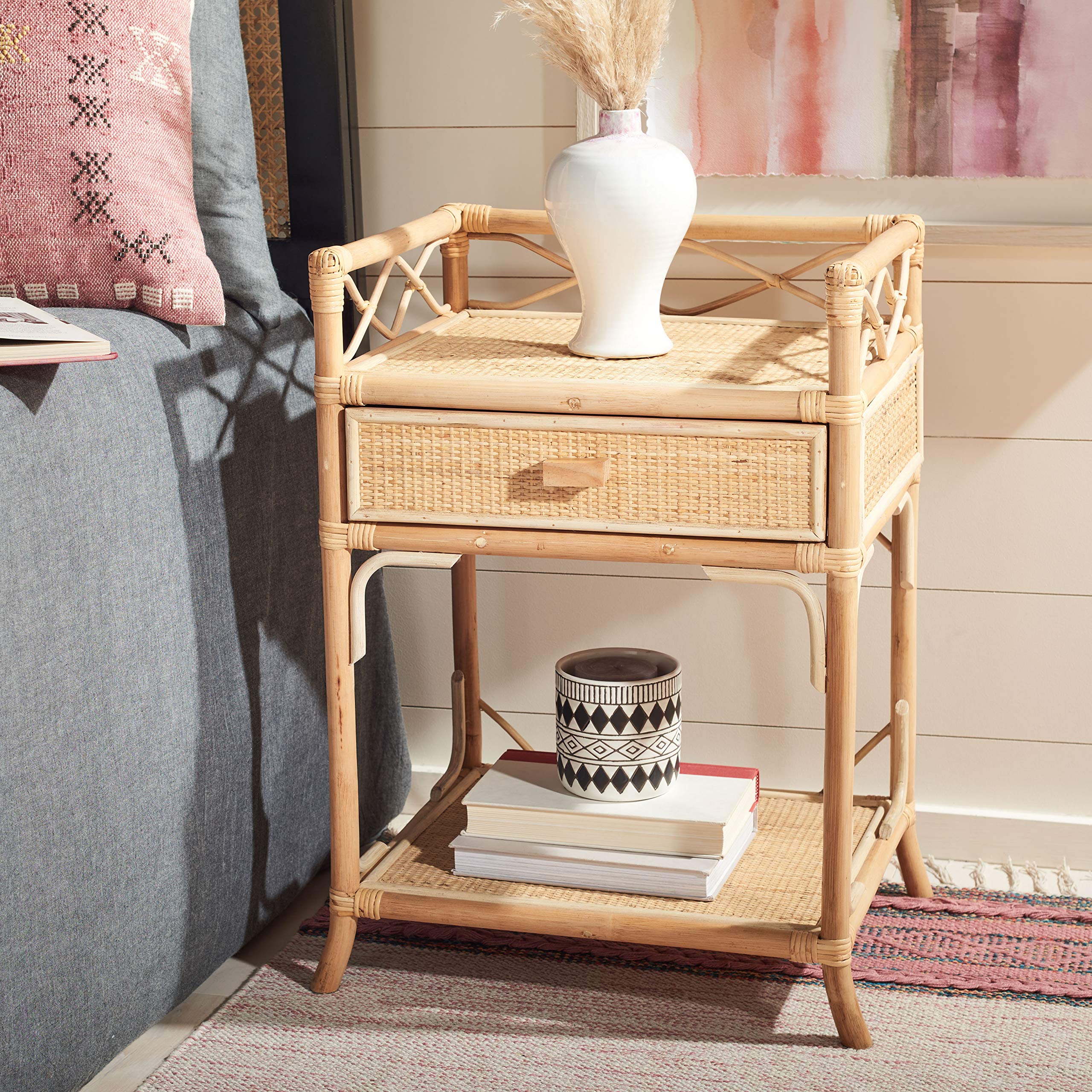 SAFAVIEH Rumi Natural Rattan Nightstand with 1 Drawer & 1 Shelf - Bedside Table for Bedroom, Living Room, or Guest Room - Rustic Boho Home Decor