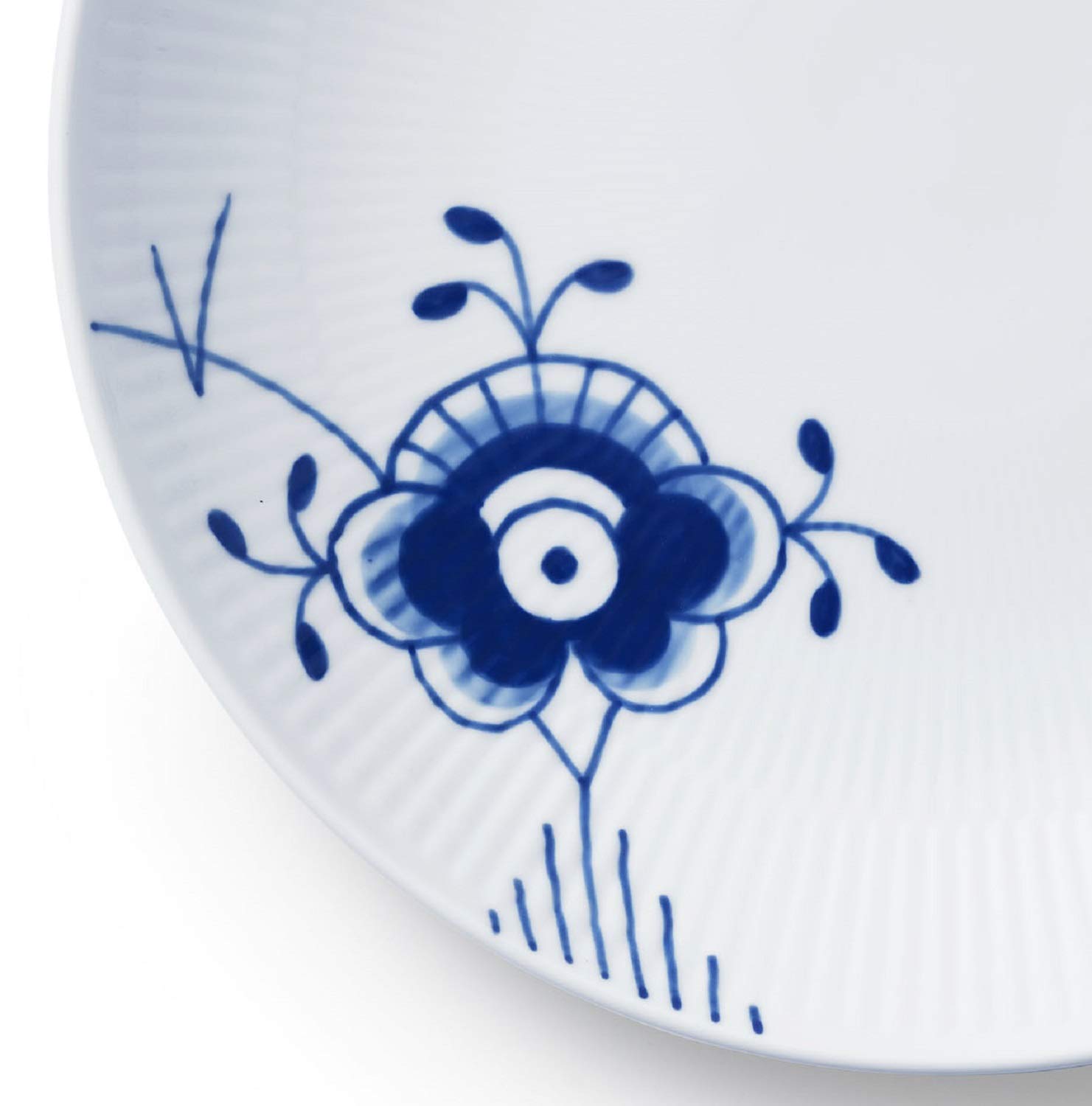 Royal Copenhagen 1016905 Blue Fluted Mega Deep Plate - 9.8 Inch (25 cm) Fine Porcelain Dinnerware - Elegant Wedding Gift & Anniversary Present for Special Occasions